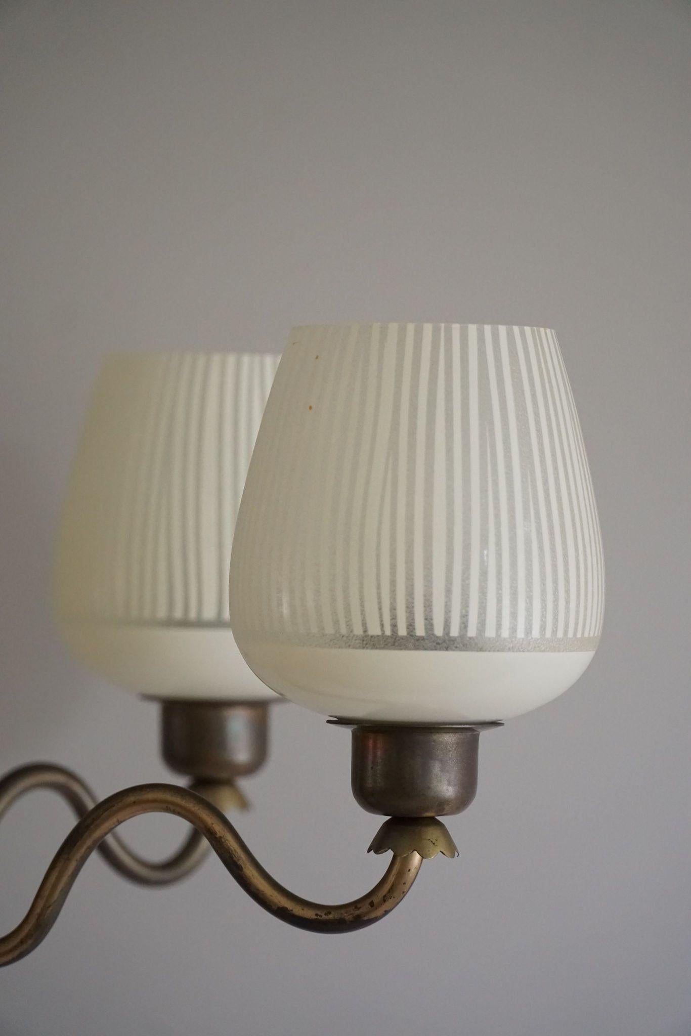 Lampadario moderno svedese a sei bracci del 1940, Art Deco, vetro, ottone e olmo 6