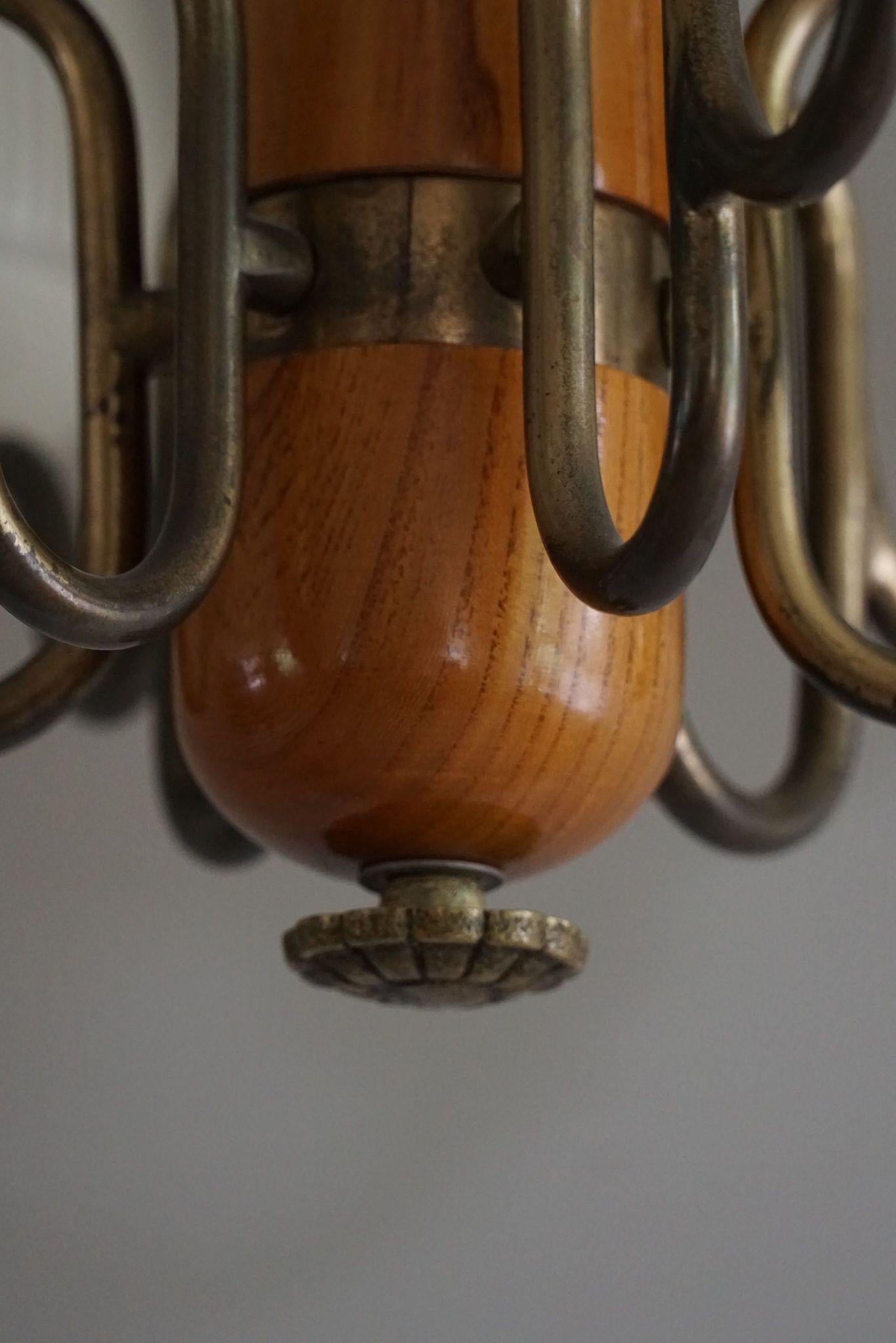 Lampadario moderno svedese a sei bracci del 1940, Art Deco, vetro, ottone e olmo 7