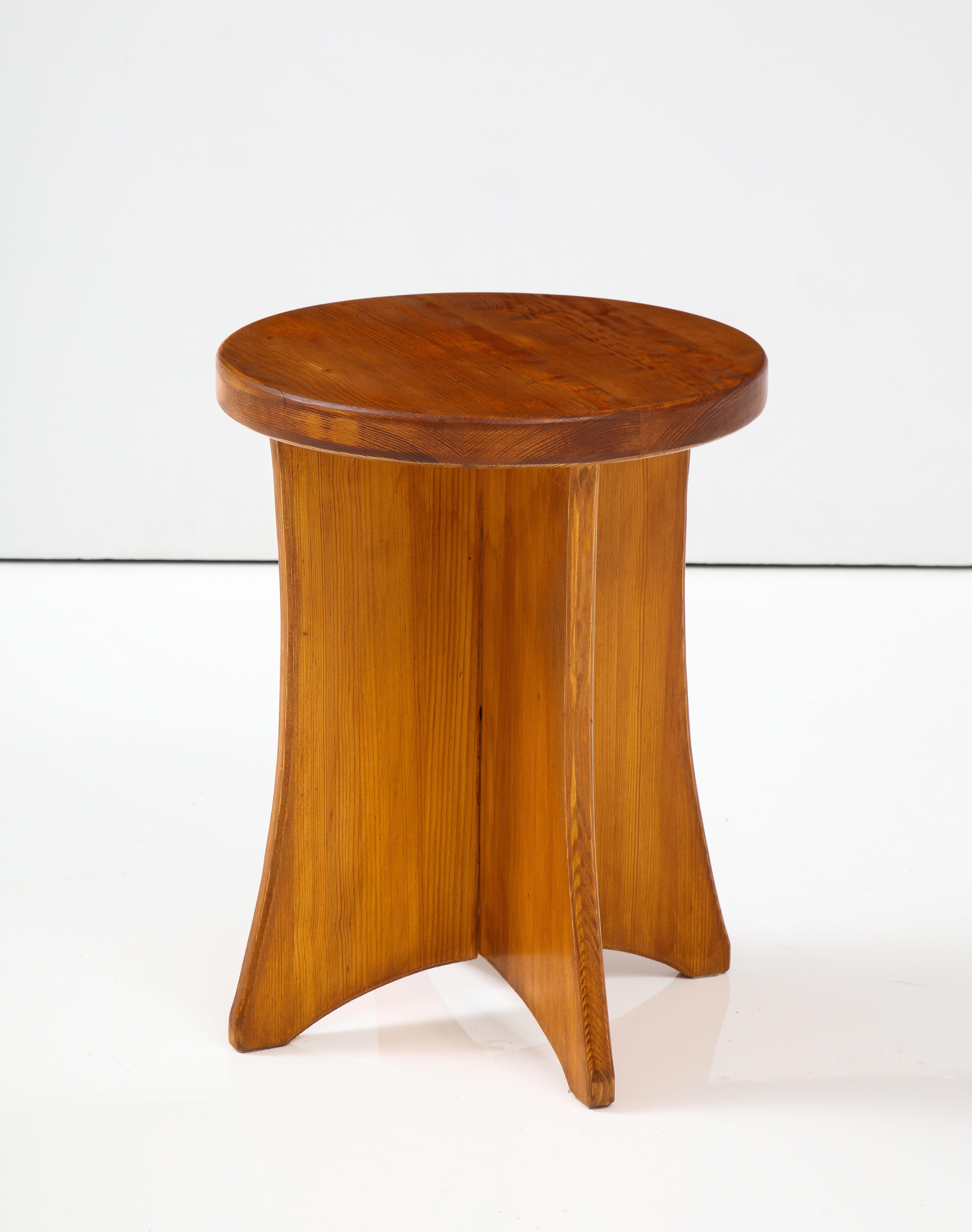 Swedish Modernist Solid Pine Side Table, circa 1960s 1