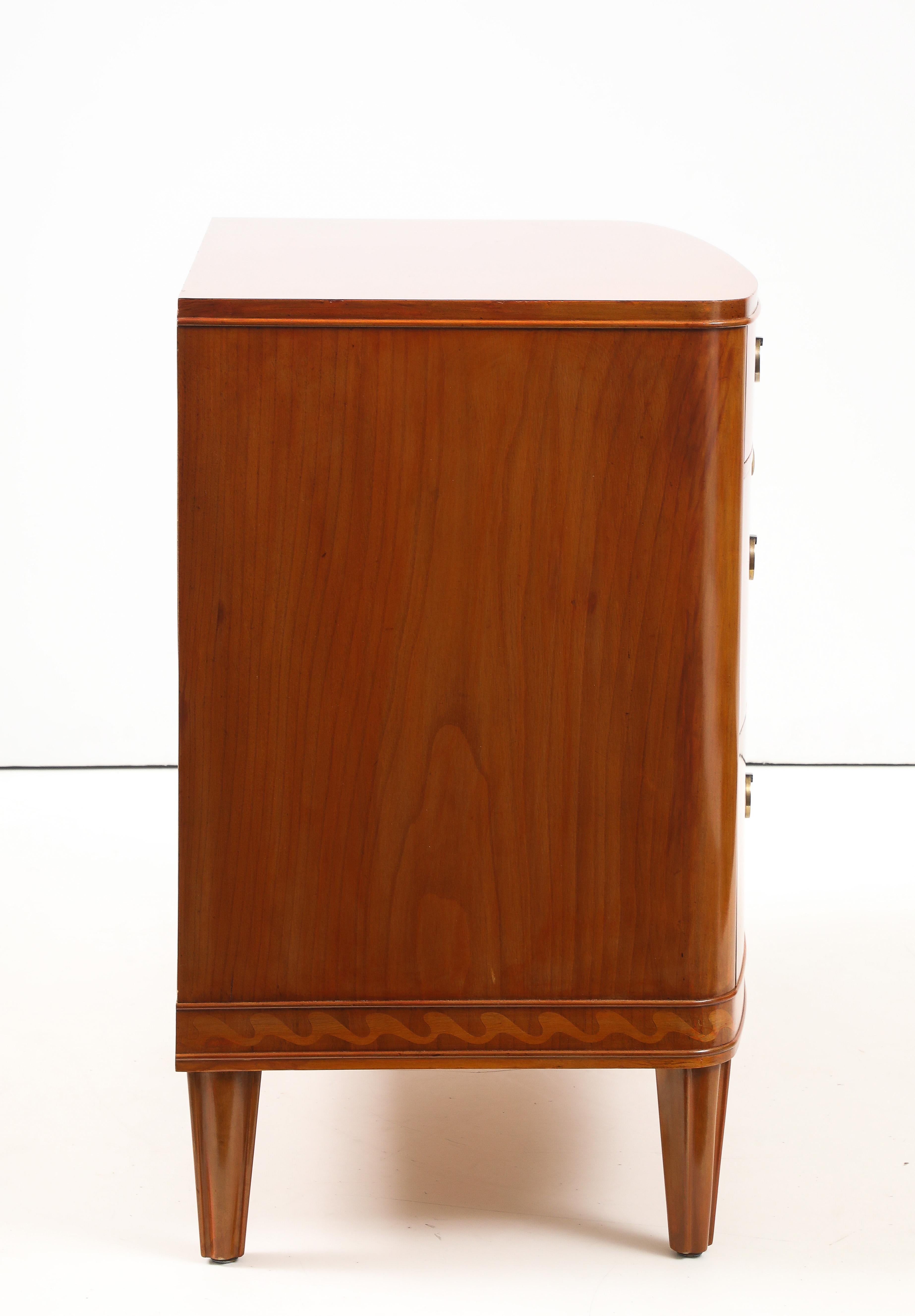 Olmo Cassettiera svedese Nordiska Kompaniet, circa 1940-50 in vendita