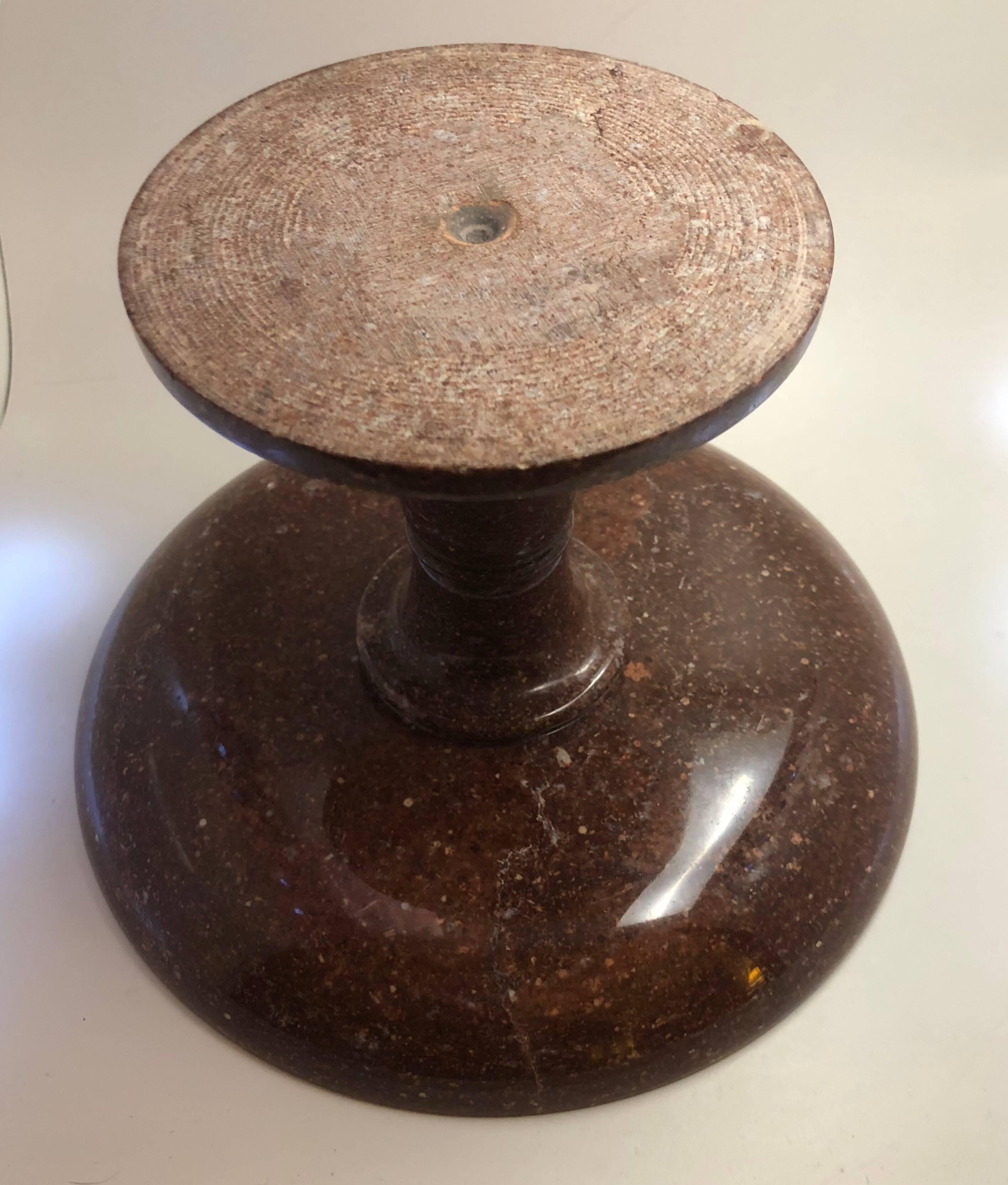 Tazza sueca de pórfido, siglo XIX en venta 1