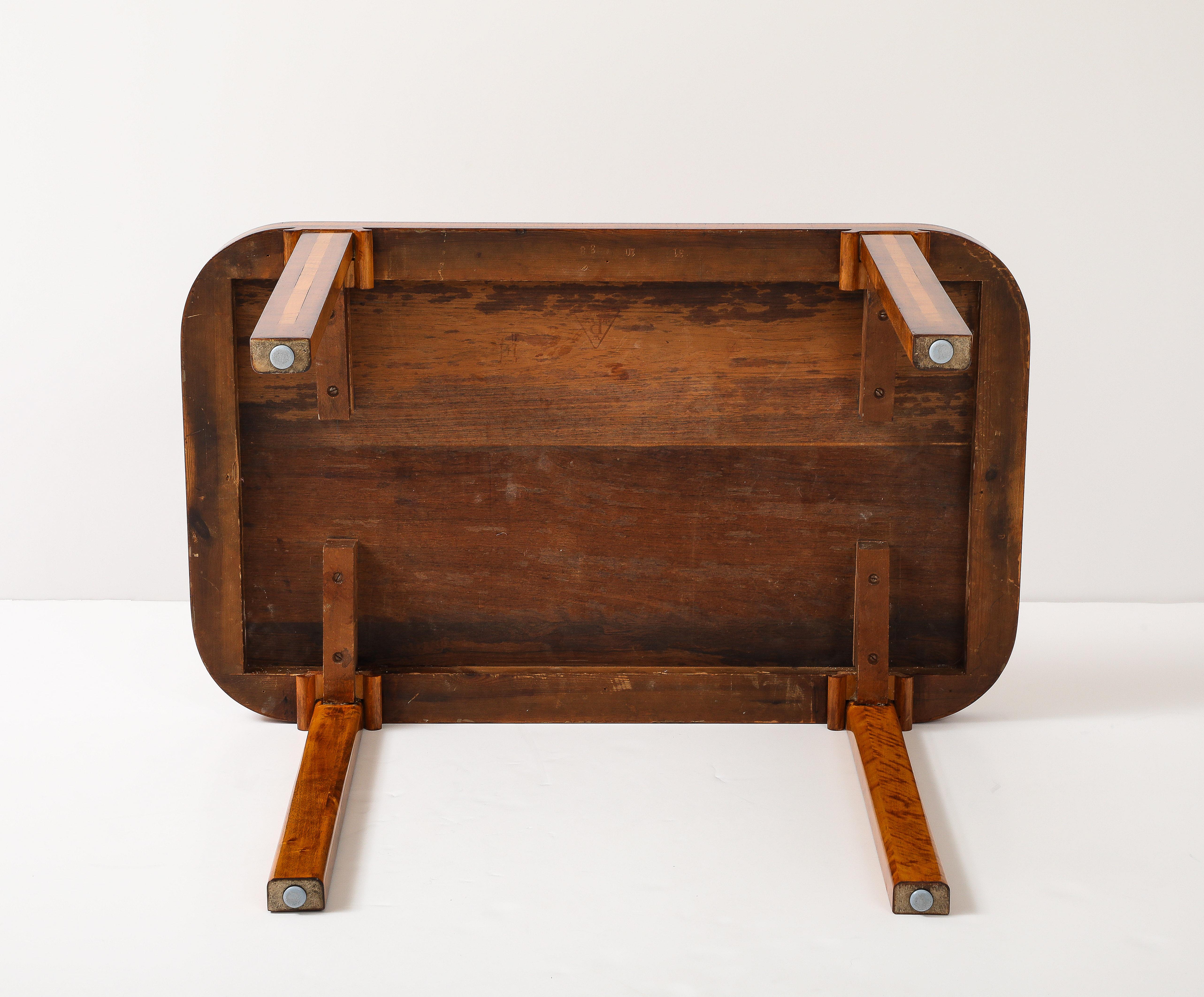 A Swedish Reiners Mjolby Elmroot and Palisander Side Table, Circa 1938 For Sale 7