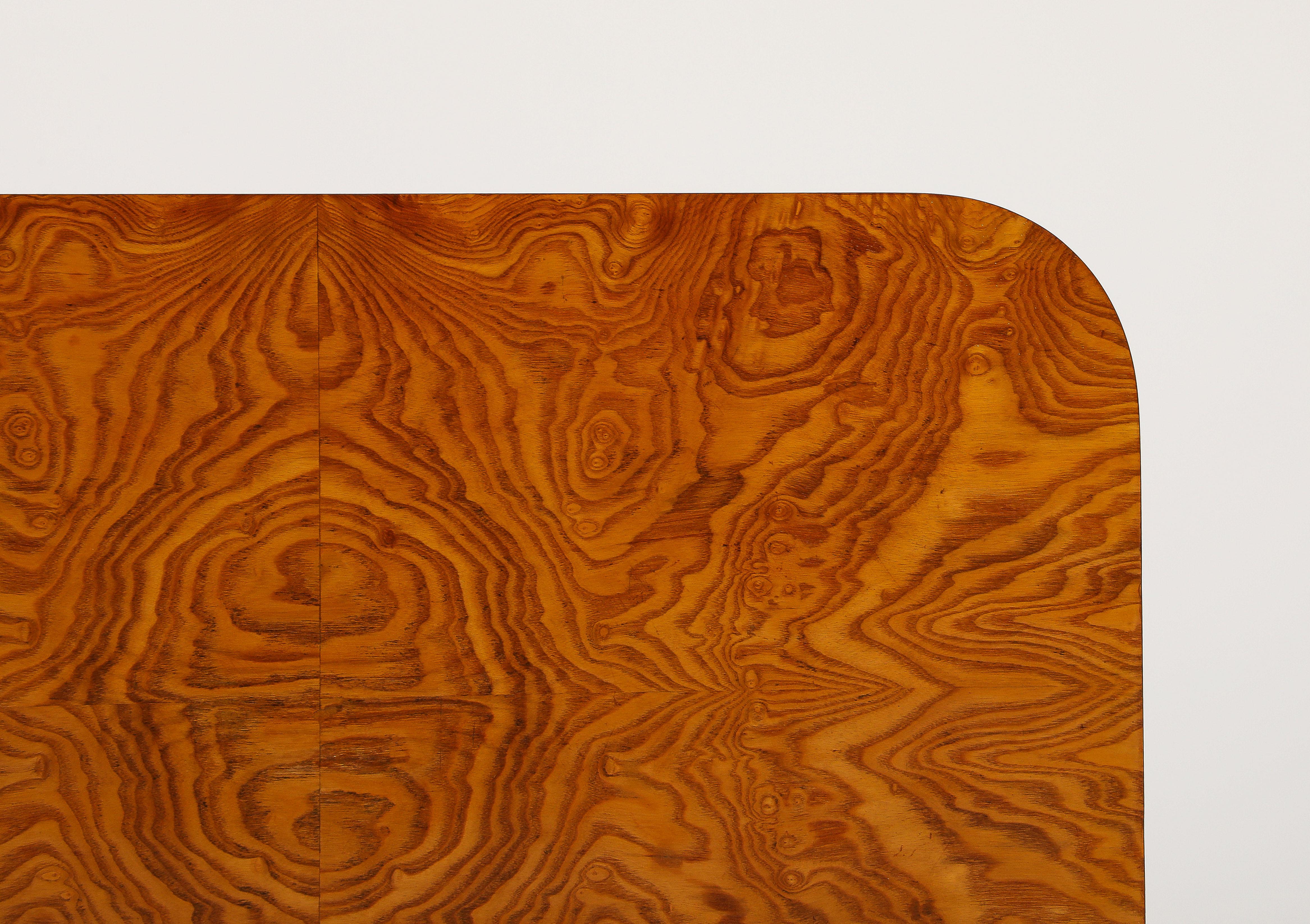 A Swedish Reiners Mjolby Elmroot and Palisander Side Table, Circa 1938 For Sale 12