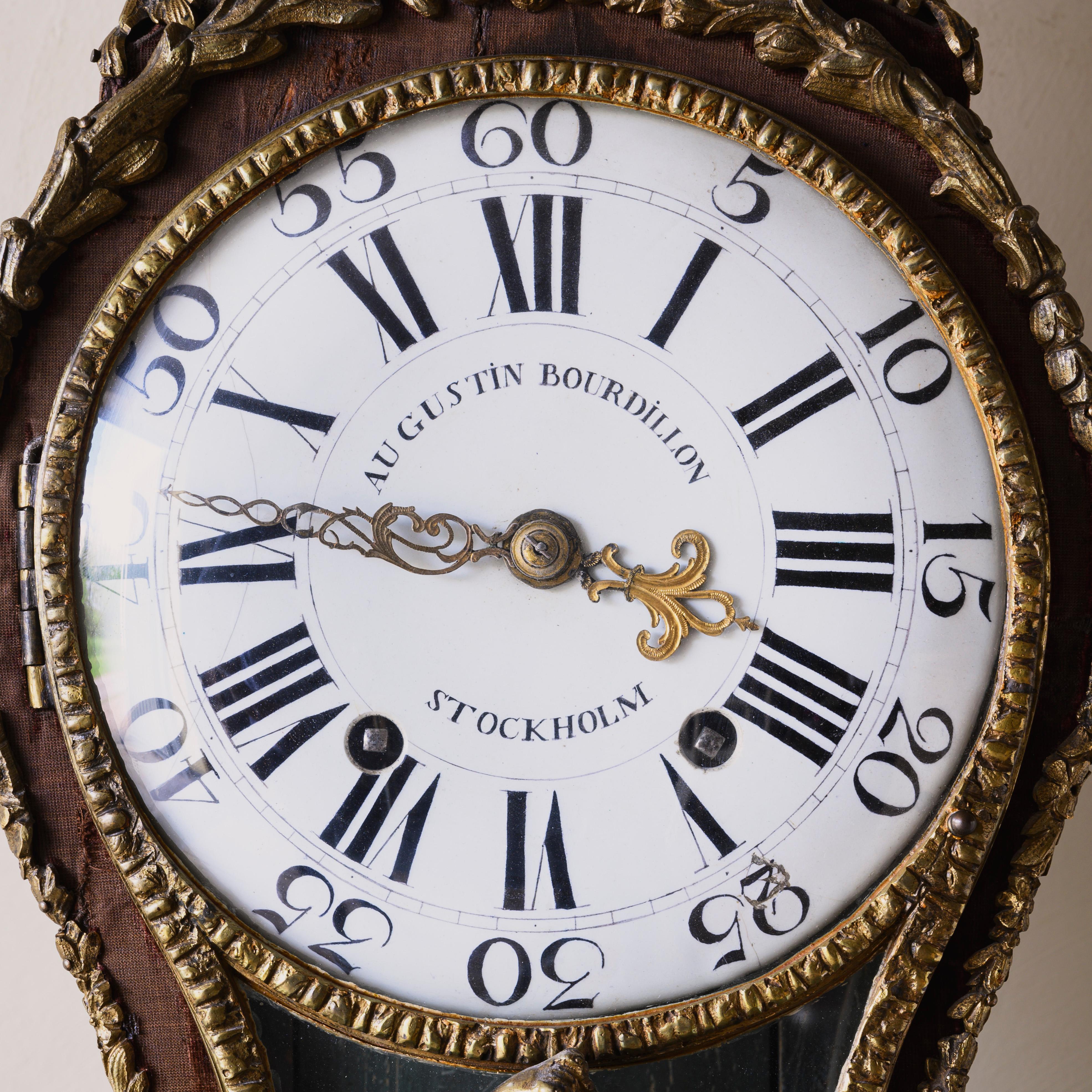 Swedish Rococo Table Clock Signed by Augustin Bourdillon 4