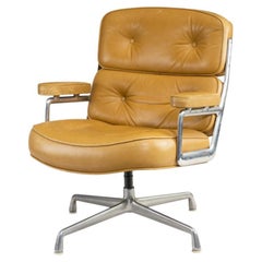 Swivel “Time Life Chair” Designed by Charles & Ray Eames for Herman Miller