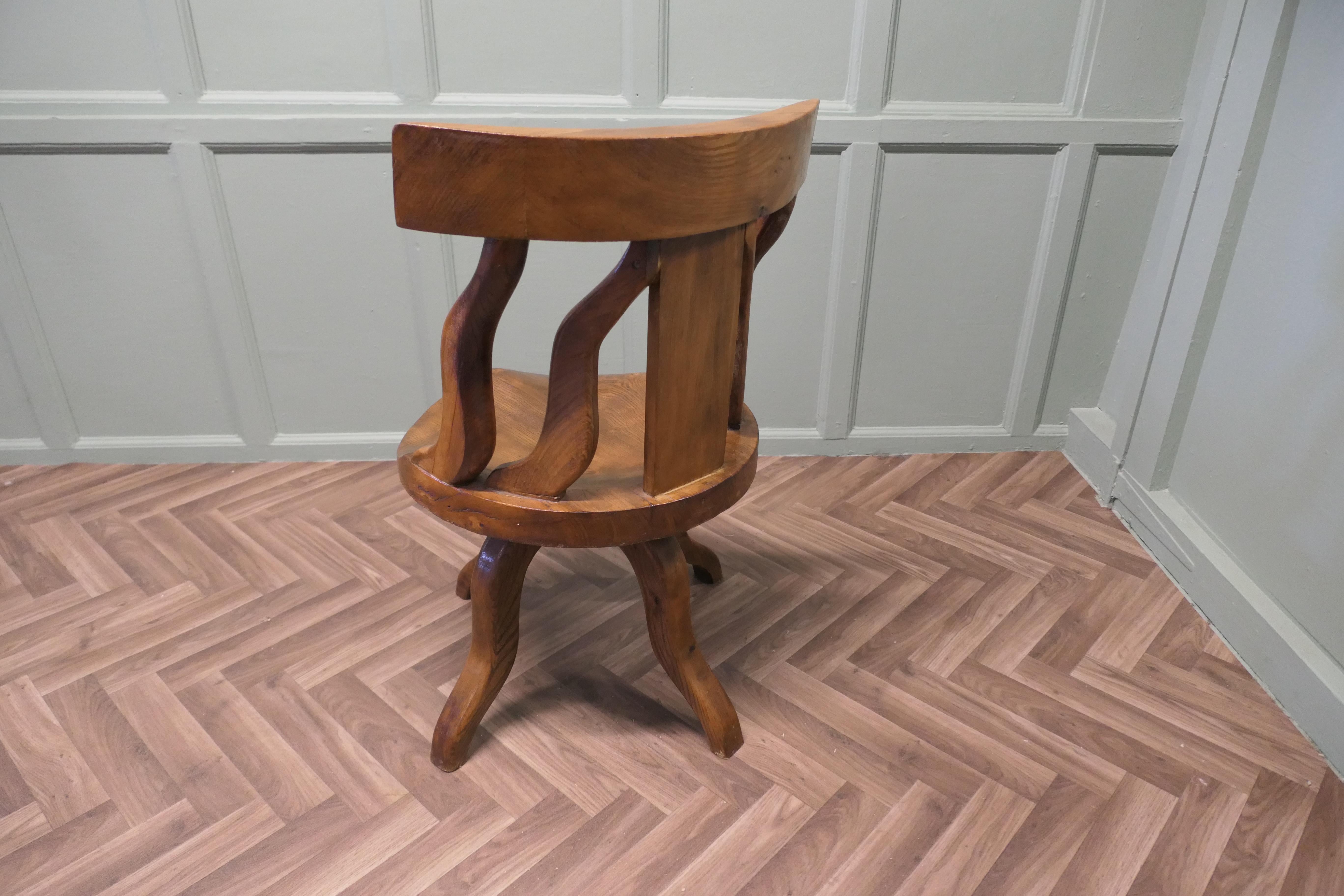 A Swivelling Elm Office Chair or Desk Chair   T For Sale 1