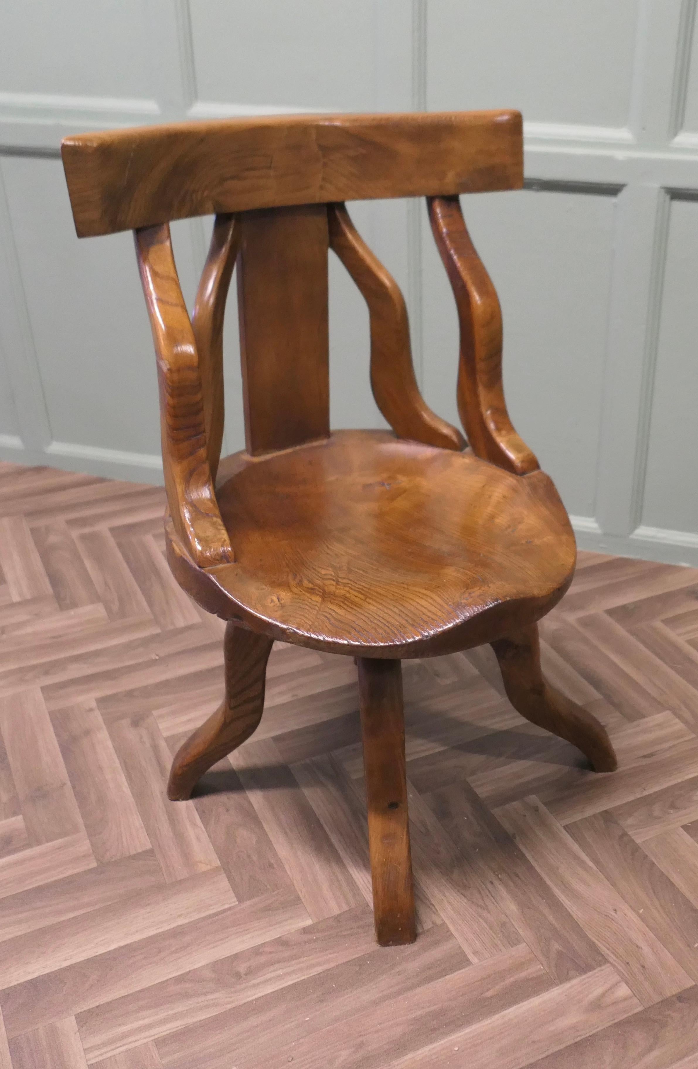 A Swivelling Elm Office Chair or Desk Chair   T For Sale 3