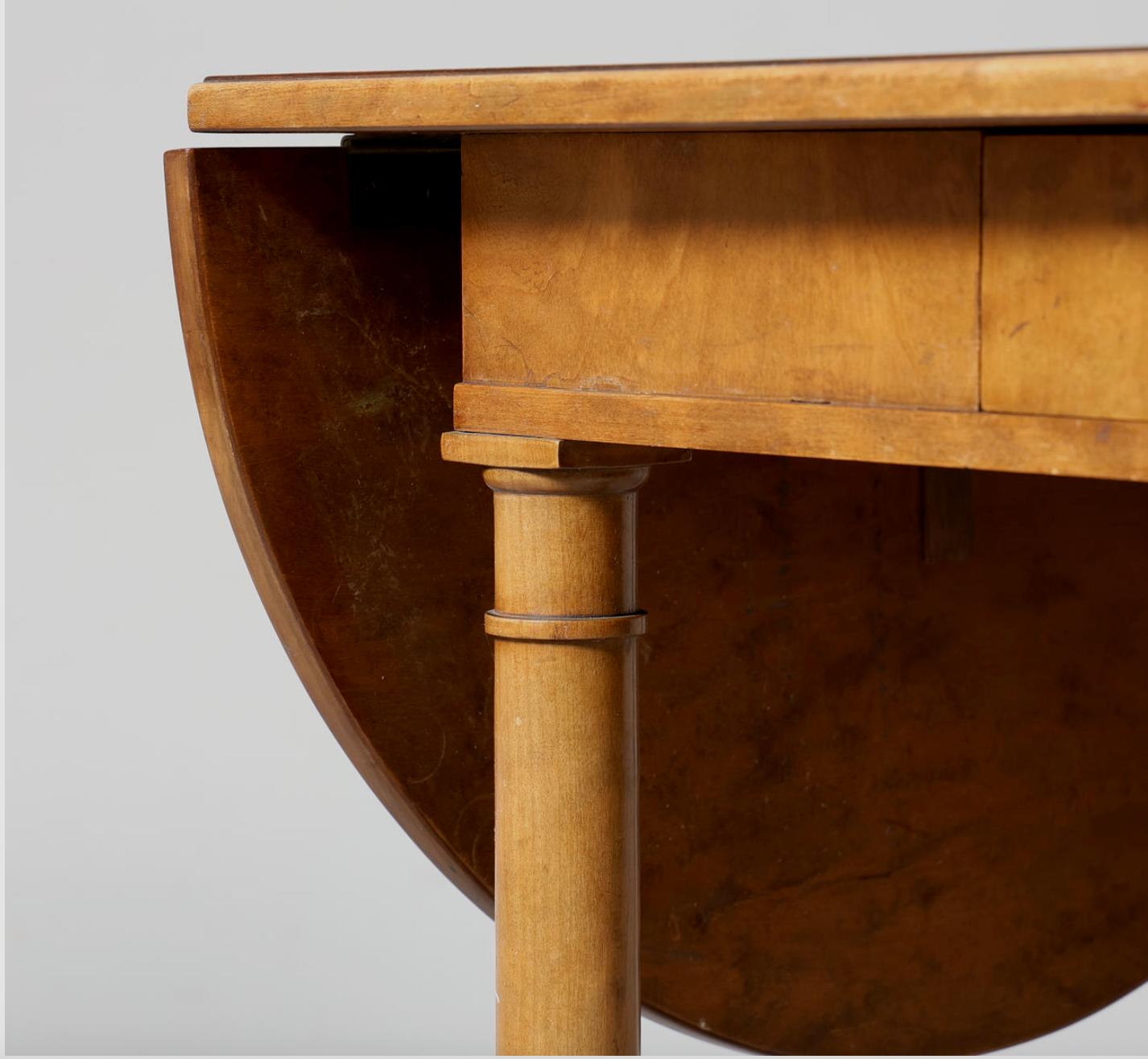 Début du 20ème siècle Une table d'Axel Einar Hjorth Model No. pour NK en vente