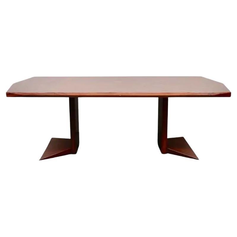 Tavolo di Osvaldo Borsani, Italia, anni 
70.