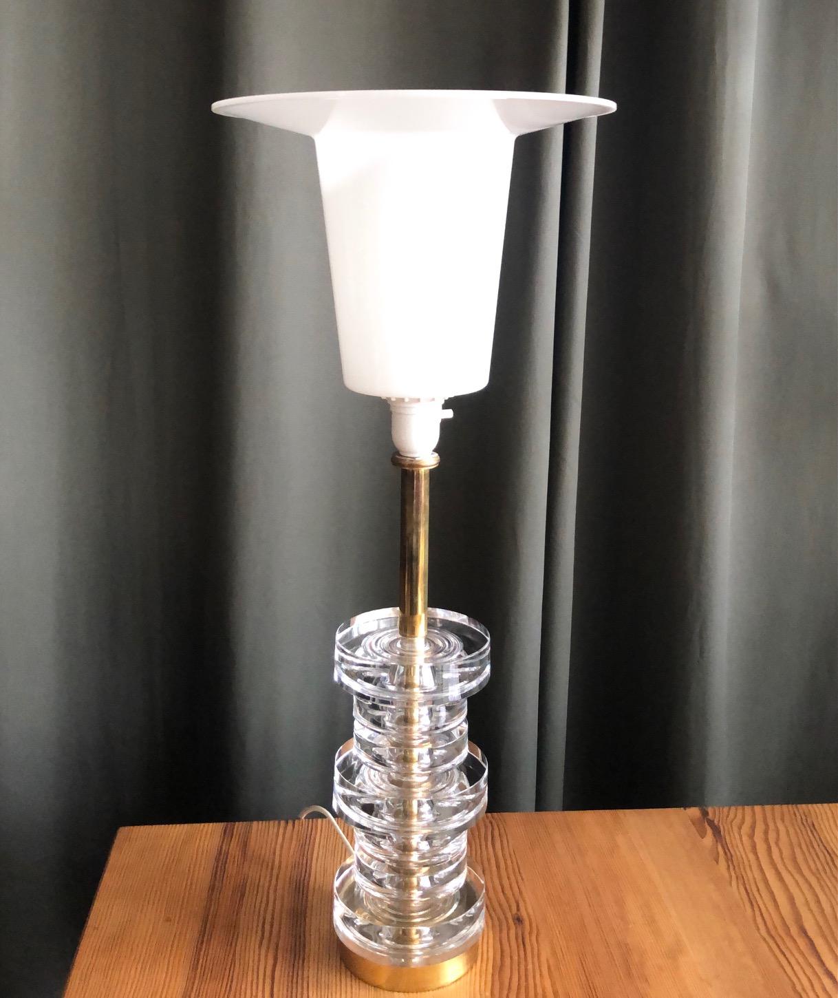 Table Lamp by Carl Fagerlund for Orrefors In Good Condition For Sale In Long Island City, NY