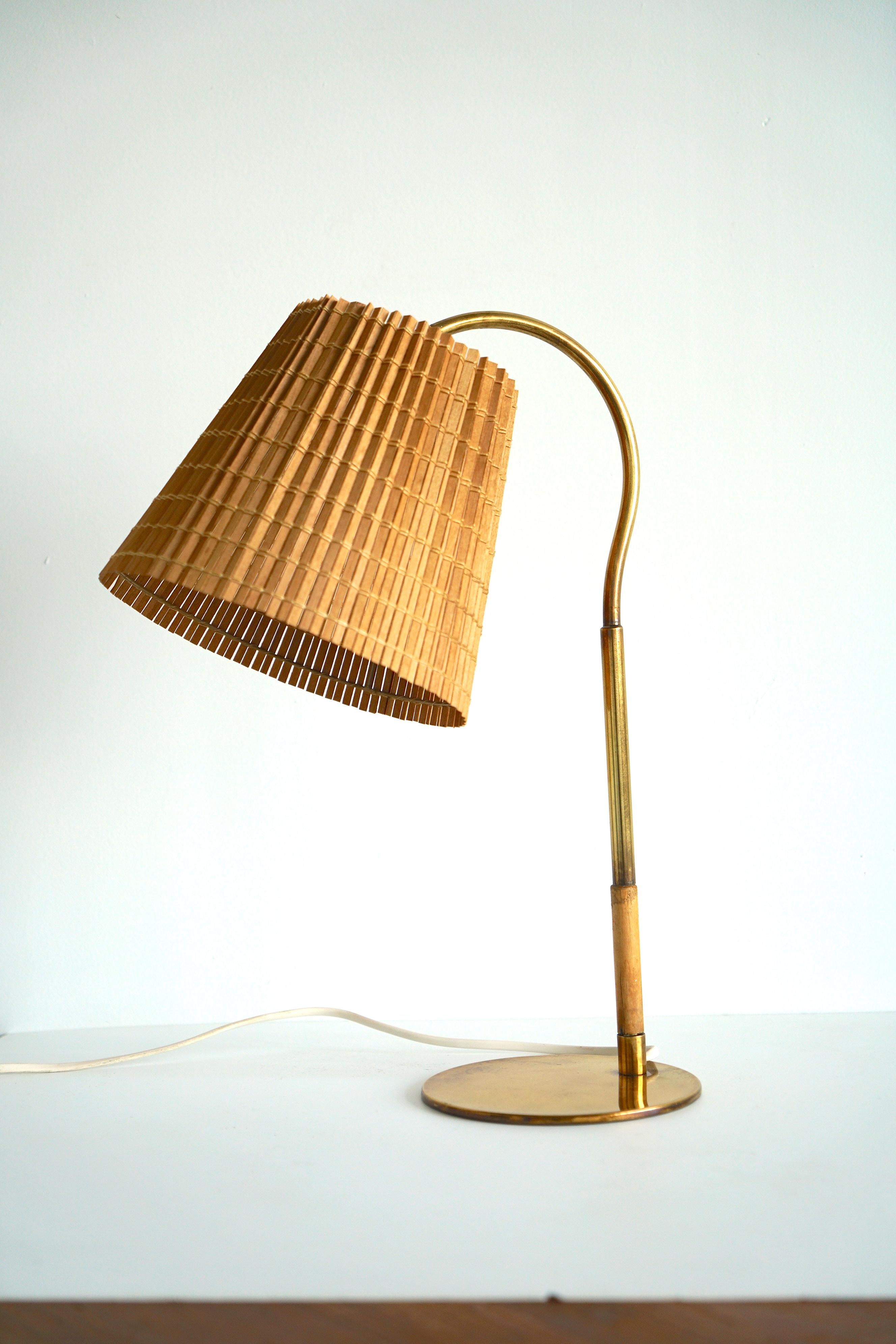 Scandinavian Modern A table lamp by Paavo Tynell, model 9201  For Sale