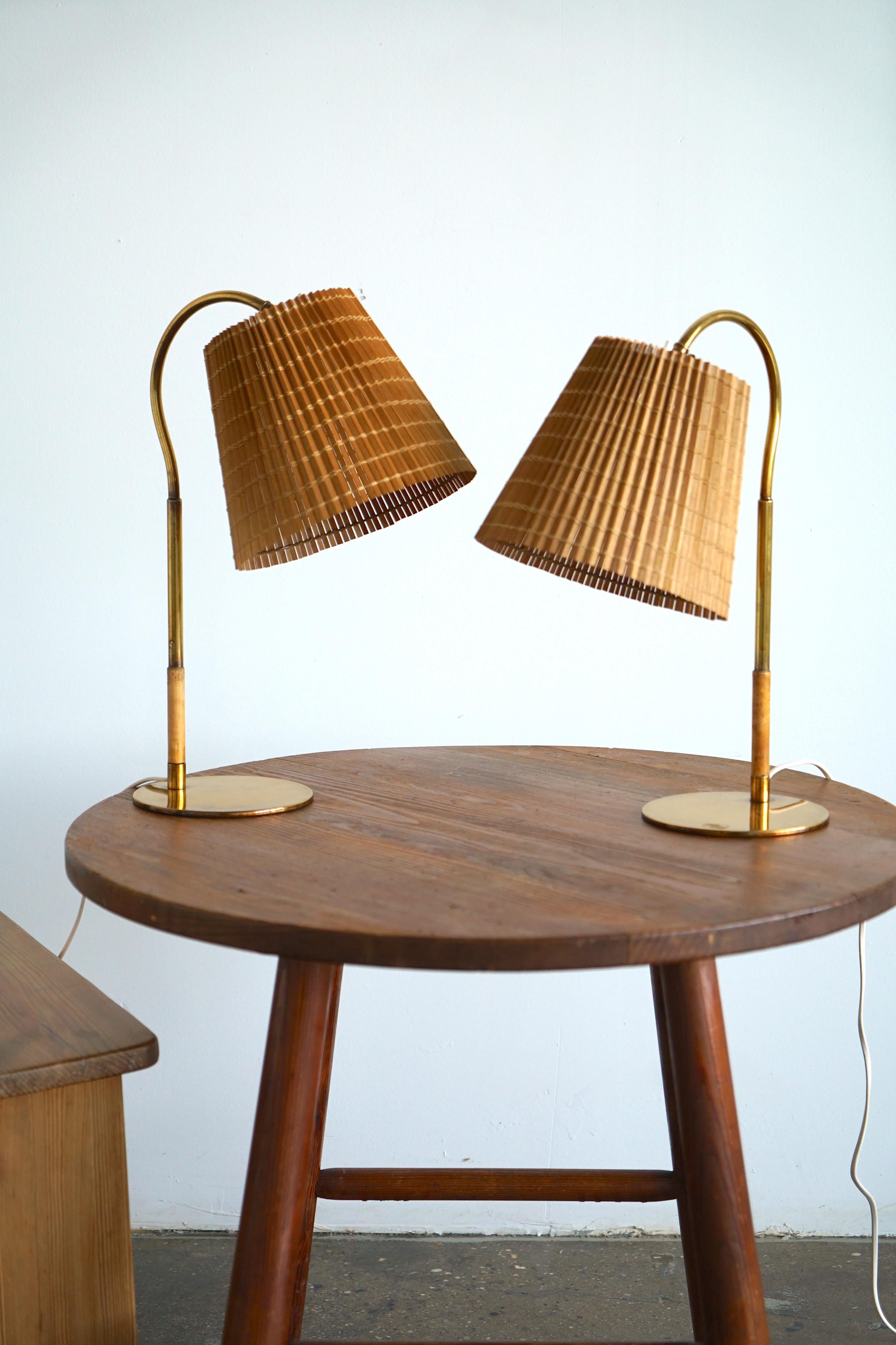Brass A table lamp by Paavo Tynell, model 9201  For Sale