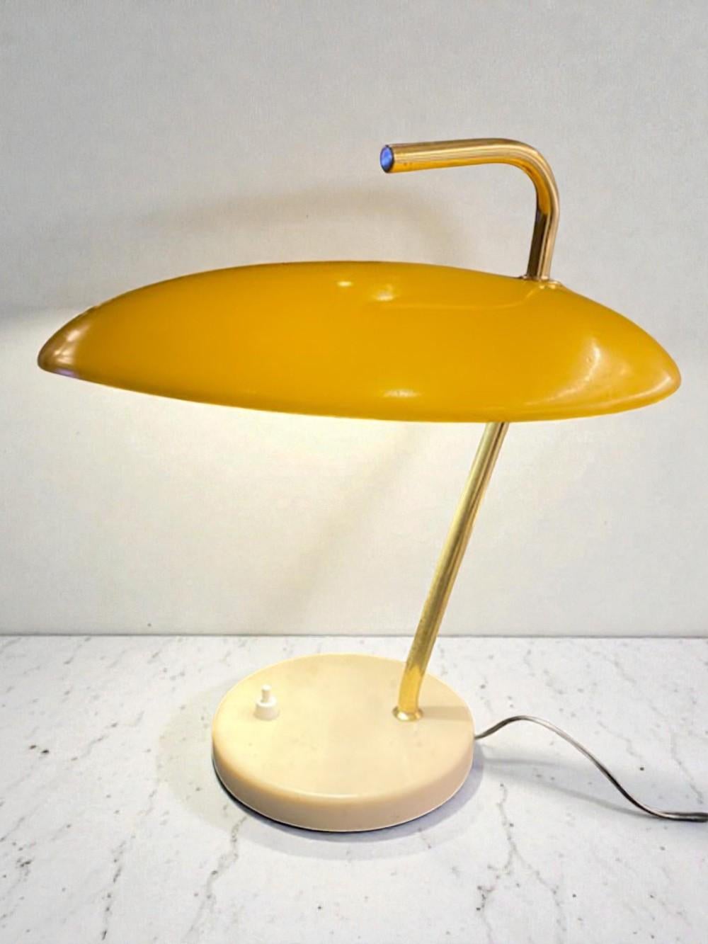 Una lámpara de mesa de Stilnovo Italiano en venta