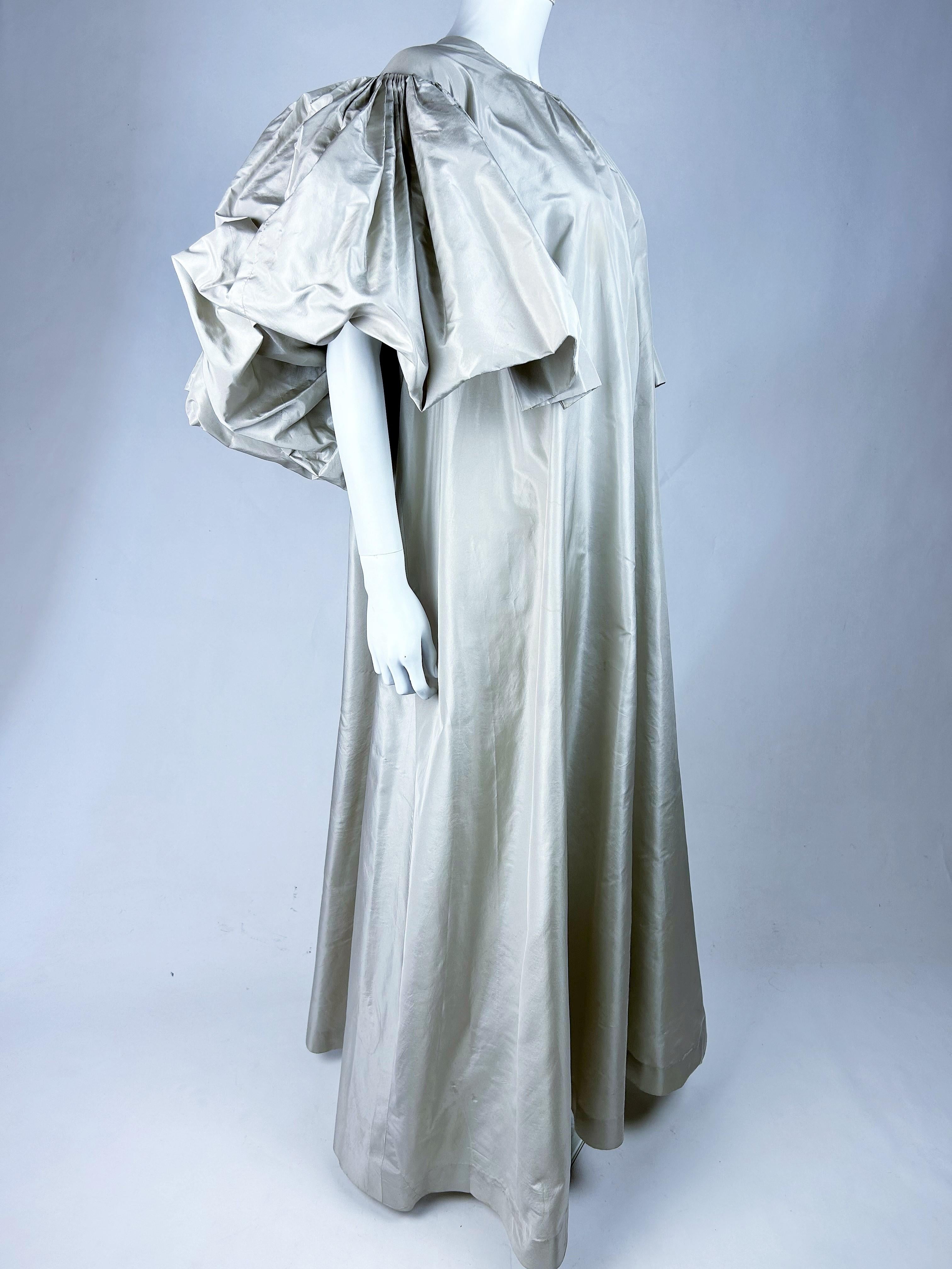 A Taffeta dress by Madame Grès Haute Couture (attributed to) - Paris 1977 3
