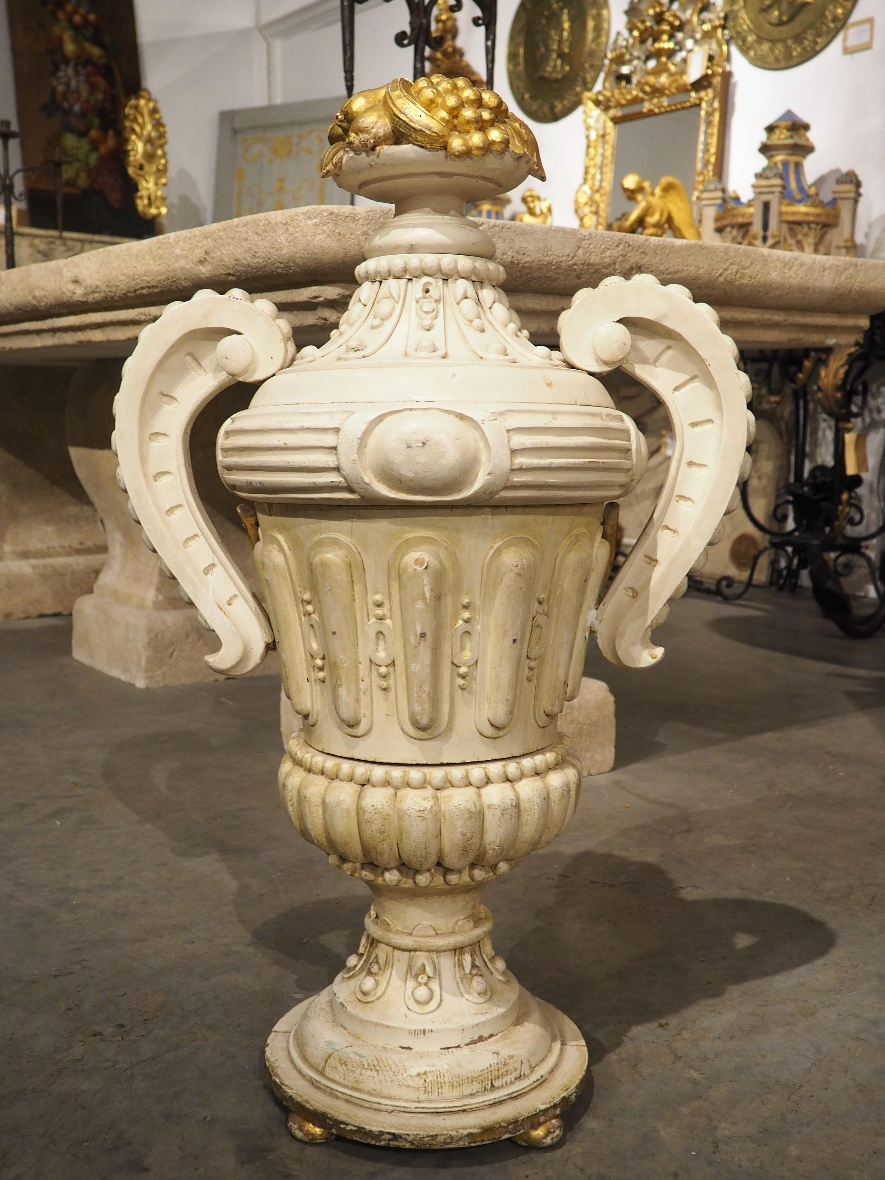 A Tall 19th Century Carved and Lacquered Wooden Urn from Florence Italy For Sale 10