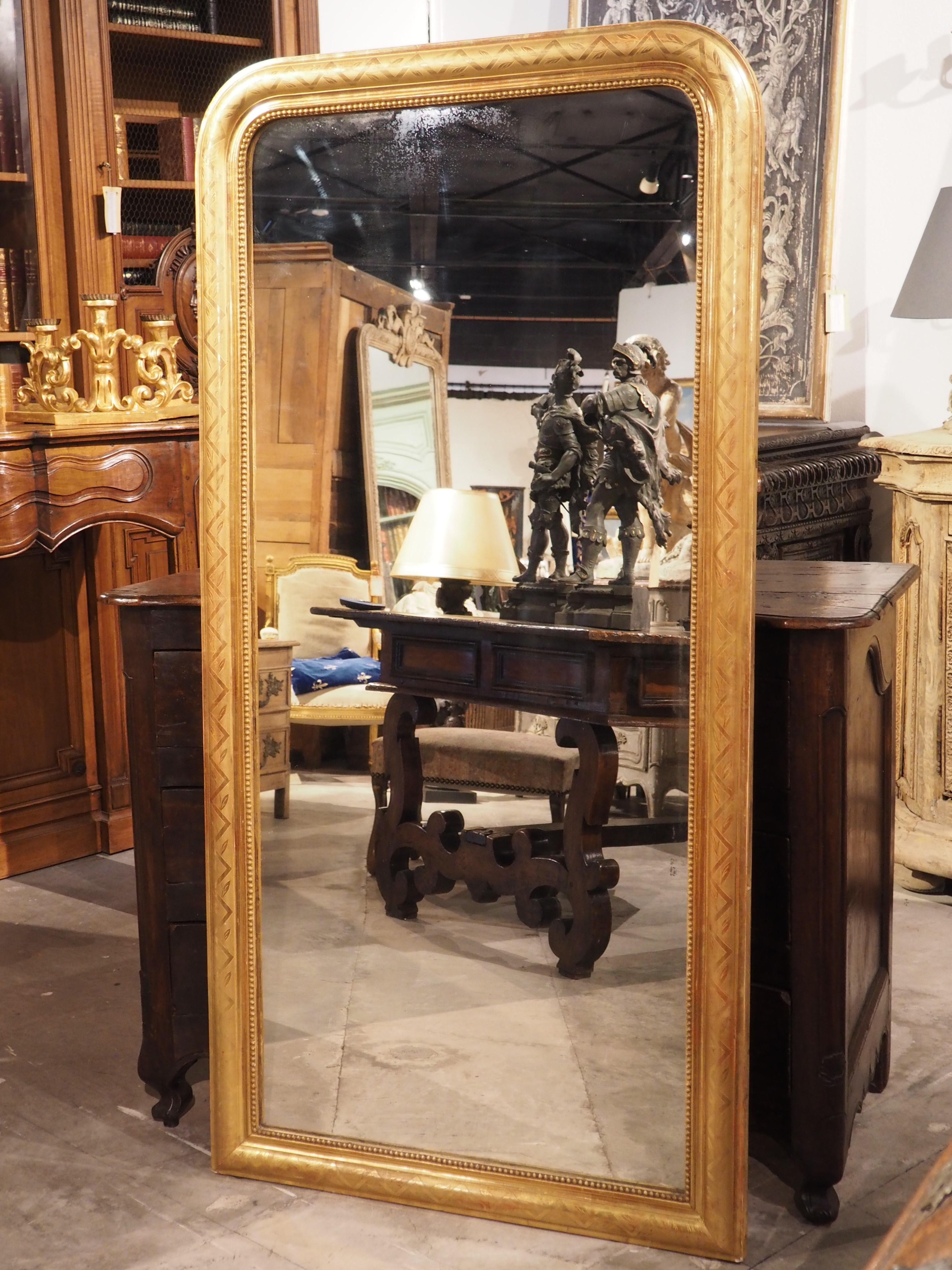 Großer antiker Blattgold-Louis-Philippe-Spiegel aus Frankreich, 19. im Angebot 5