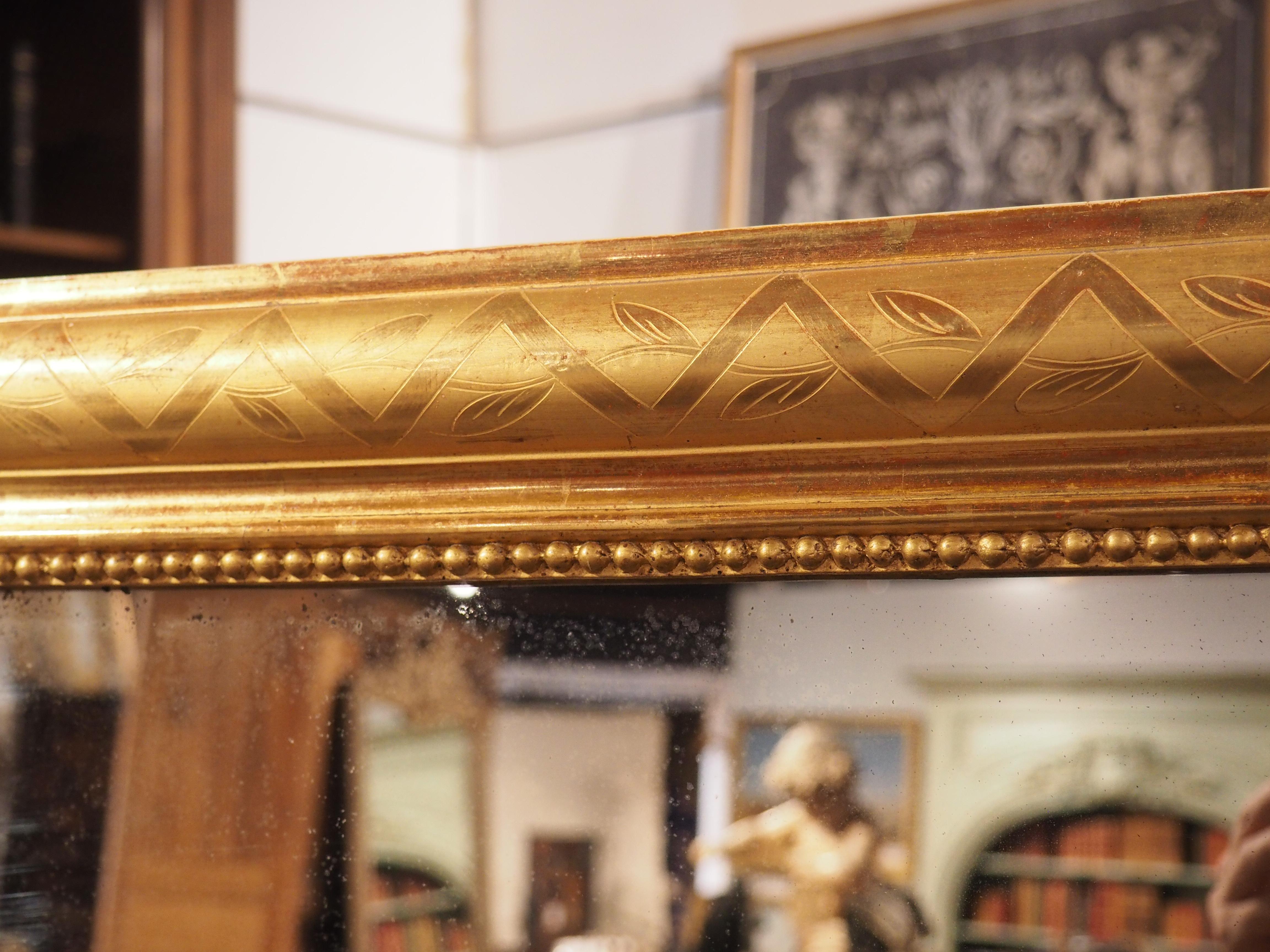 Großer antiker Blattgold-Louis-Philippe-Spiegel aus Frankreich, 19. (Französisch) im Angebot