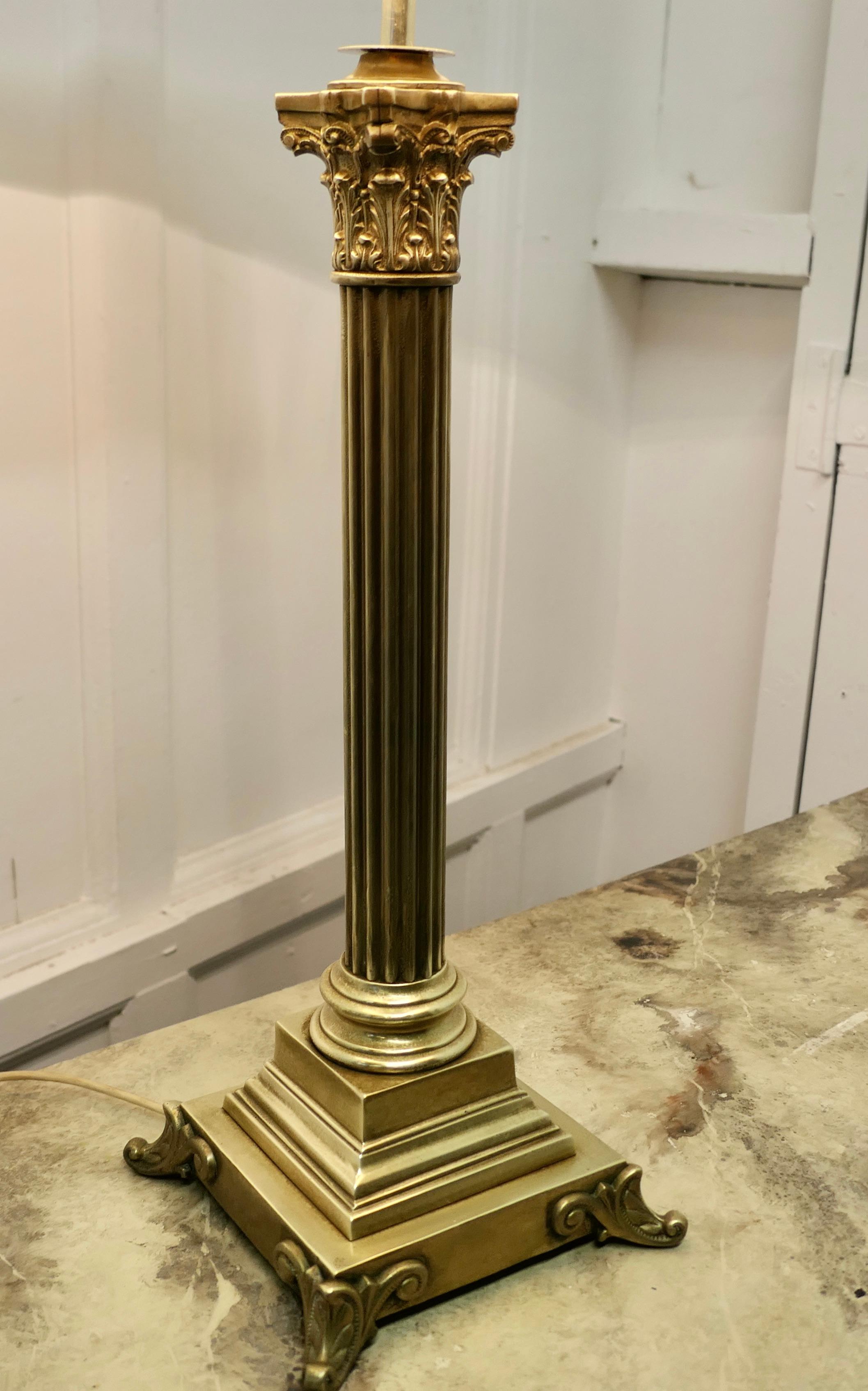 Tall Brass Corinthian Column Table Lamp with Shade In Good Condition For Sale In Chillerton, Isle of Wight
