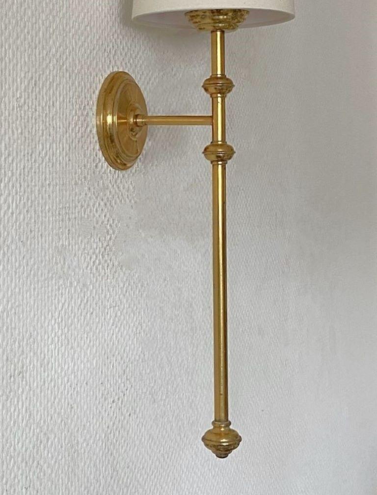 A tall French Maison Jansen Style Brass Wall Sconce, Wall Light, 1950s For Sale 3