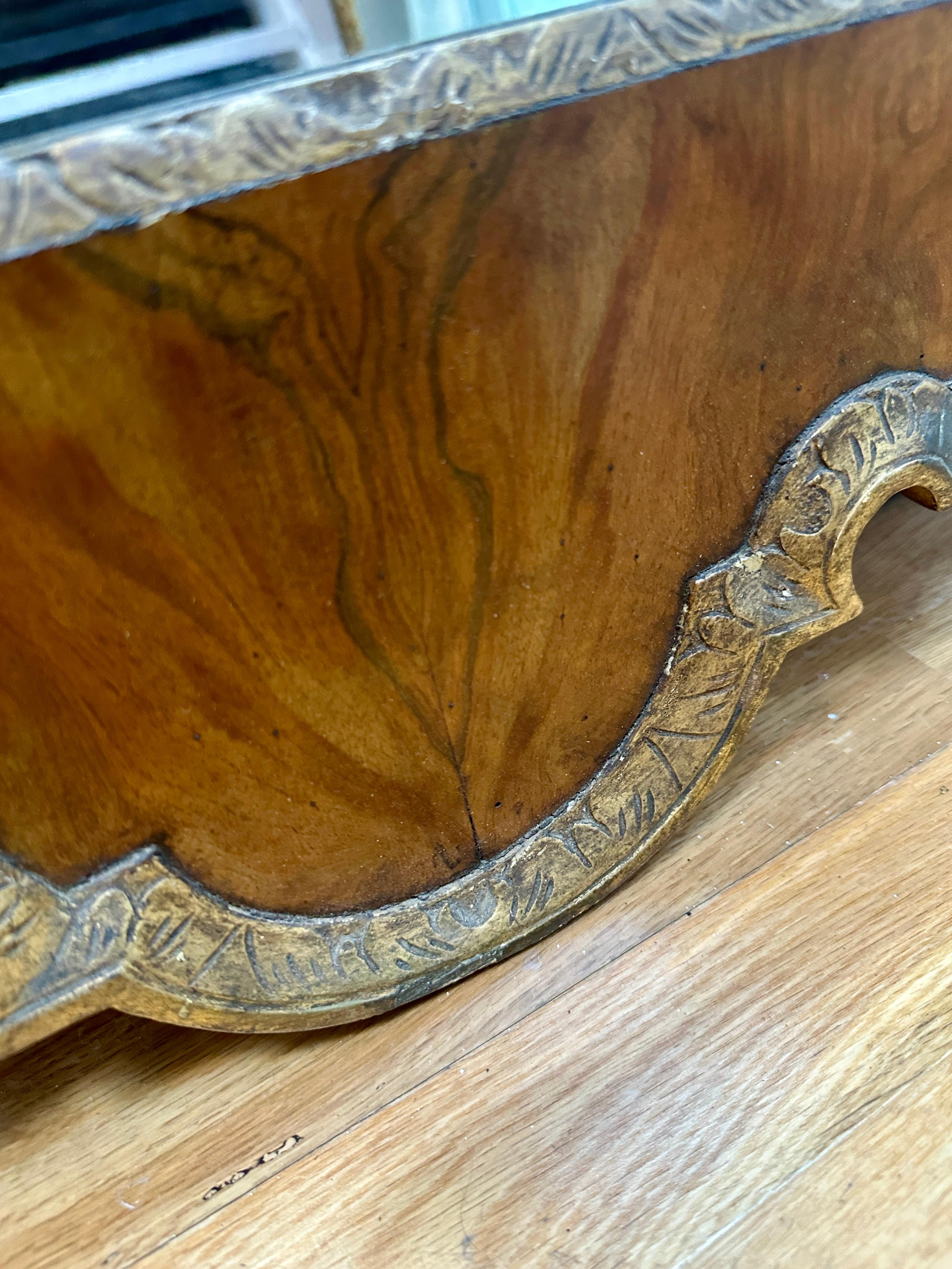 Grand miroir d'embarcadère George II en bois doré et noyer en vente 3