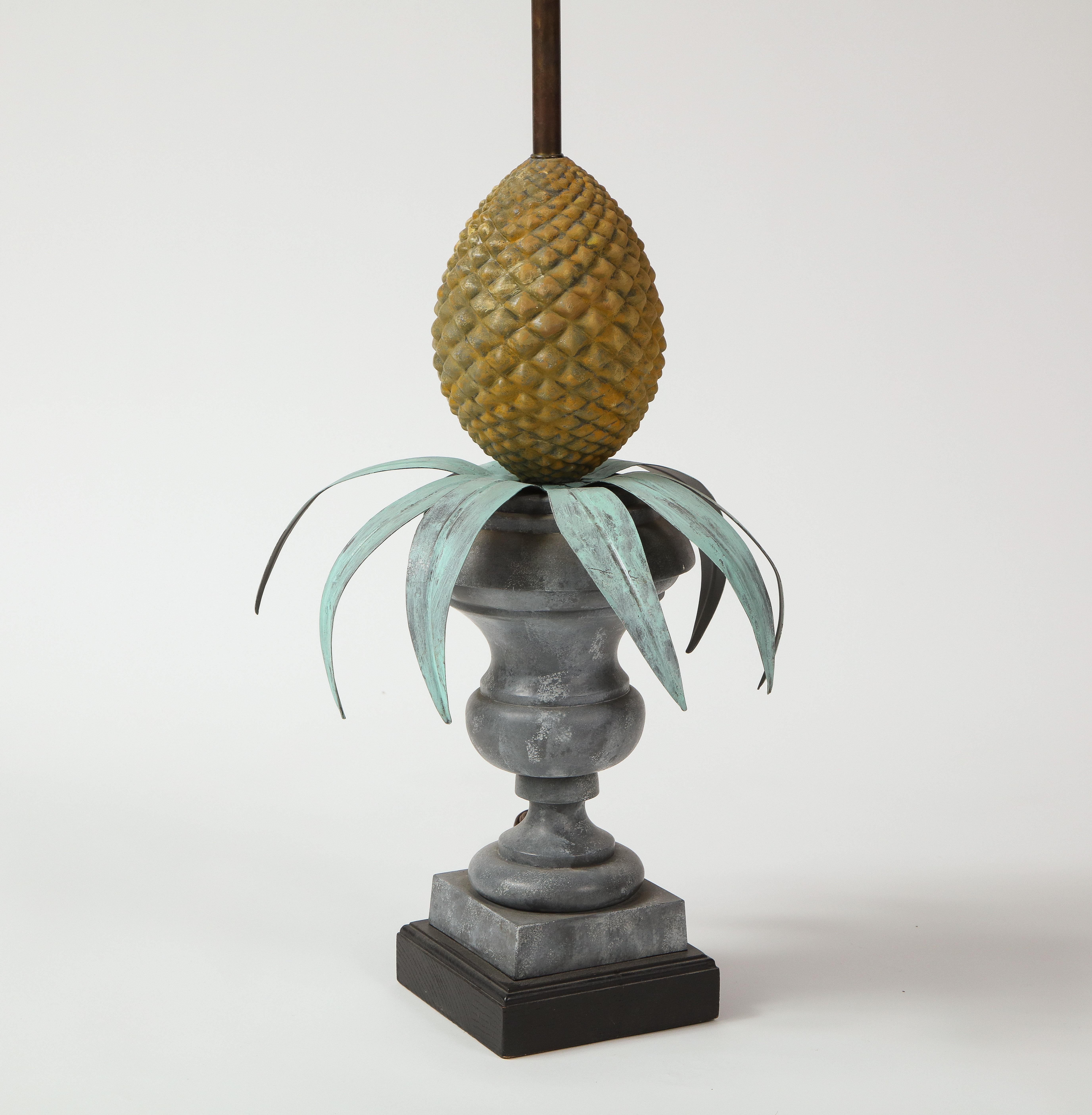 Tall Italian Pineapple Tôle Lamp In Good Condition In New York, NY