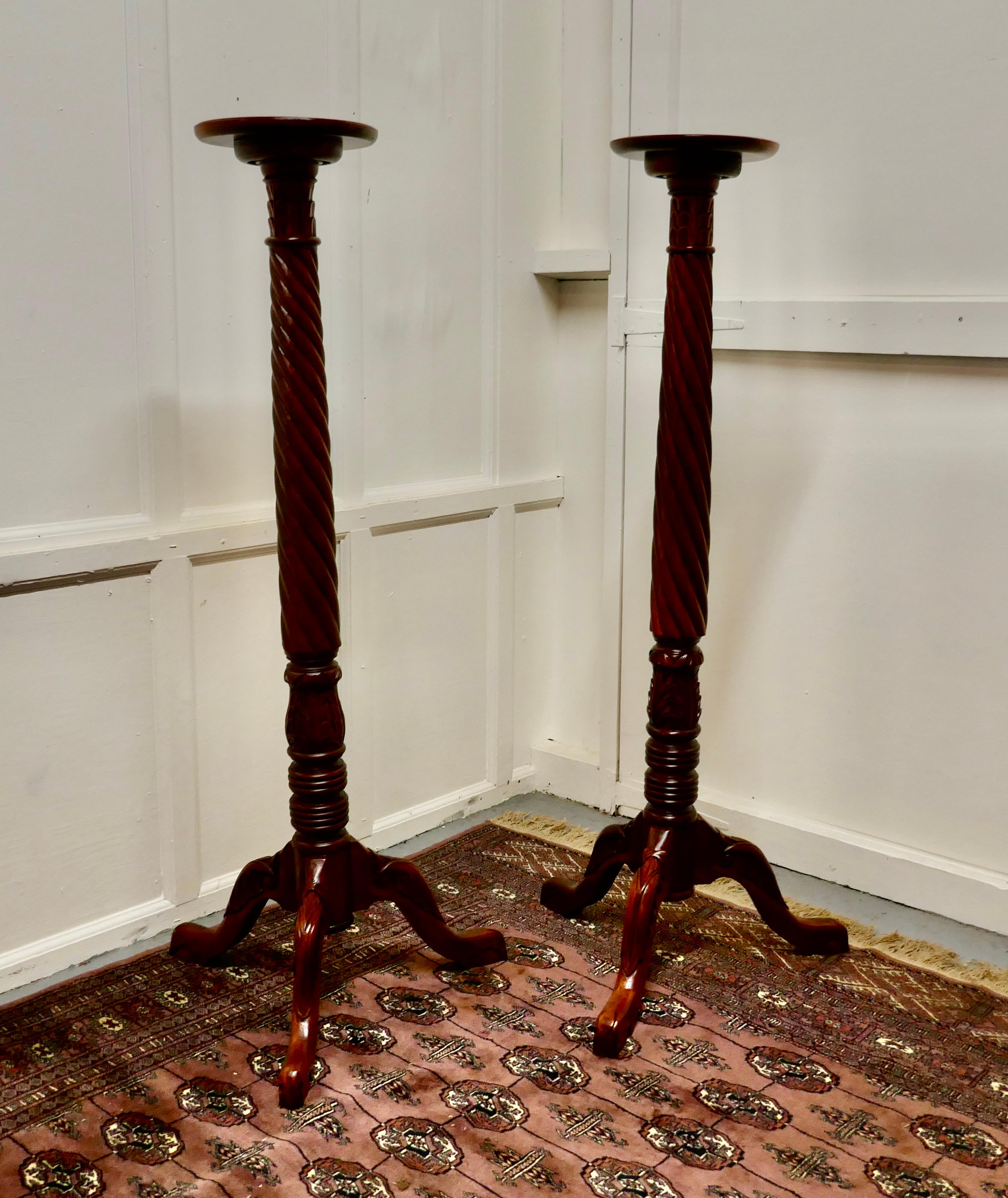 Tall Pair of Mahogany Torchère or Lamp Stands For Sale 1