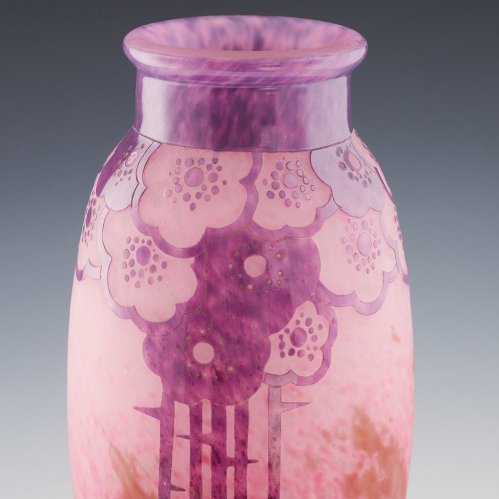 A Tall Schneider Eglantines Art Deco Glass Vase 1927-28 8