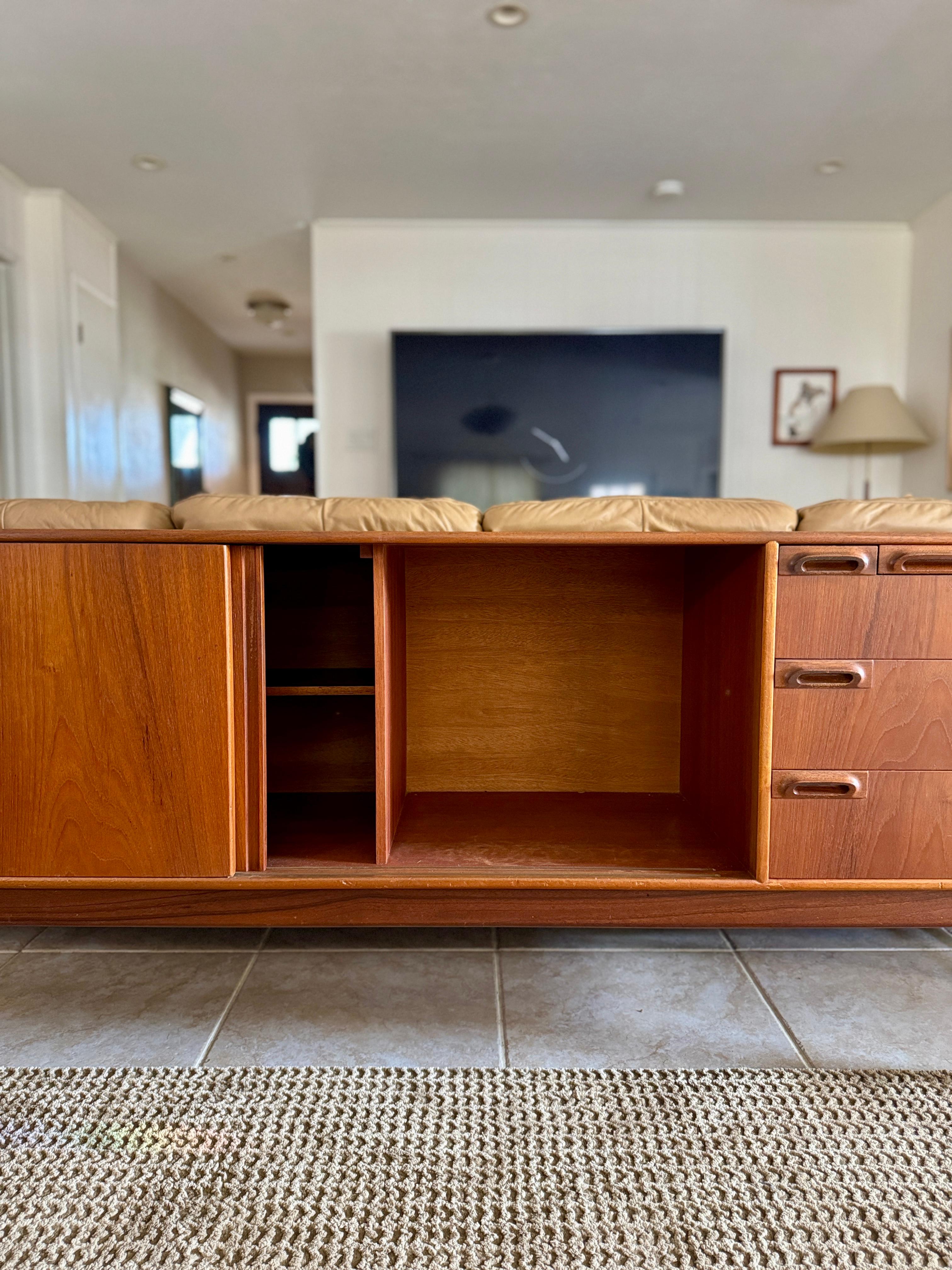 Una credenza 