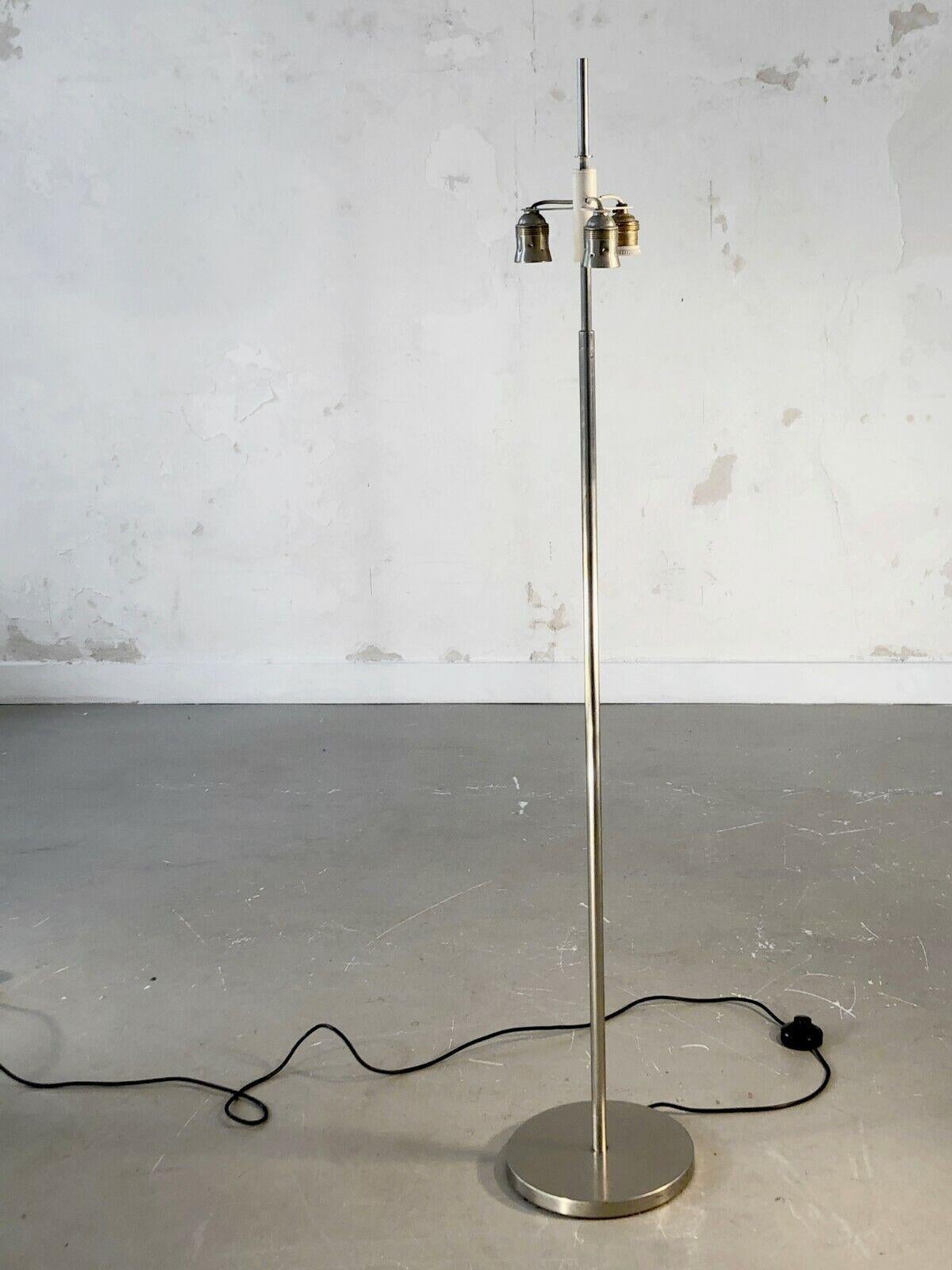 Stainless Steel A MINIMAL MODERNIST Telescopic FLOOR LAMP by OSTUNI & FORTI, O-LUCE, Italy 1970 For Sale