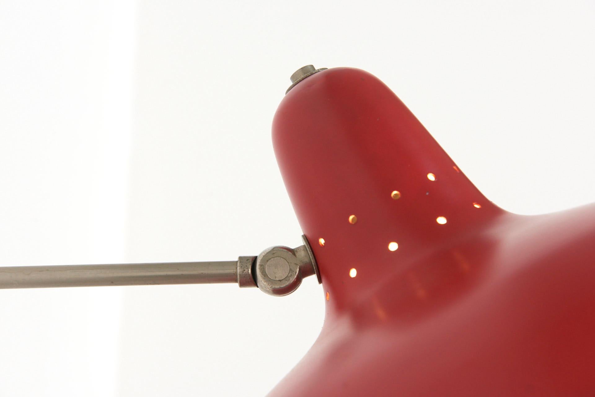 20th Century A telescopic wall lamp - H. Fillekes - Artifort For Sale