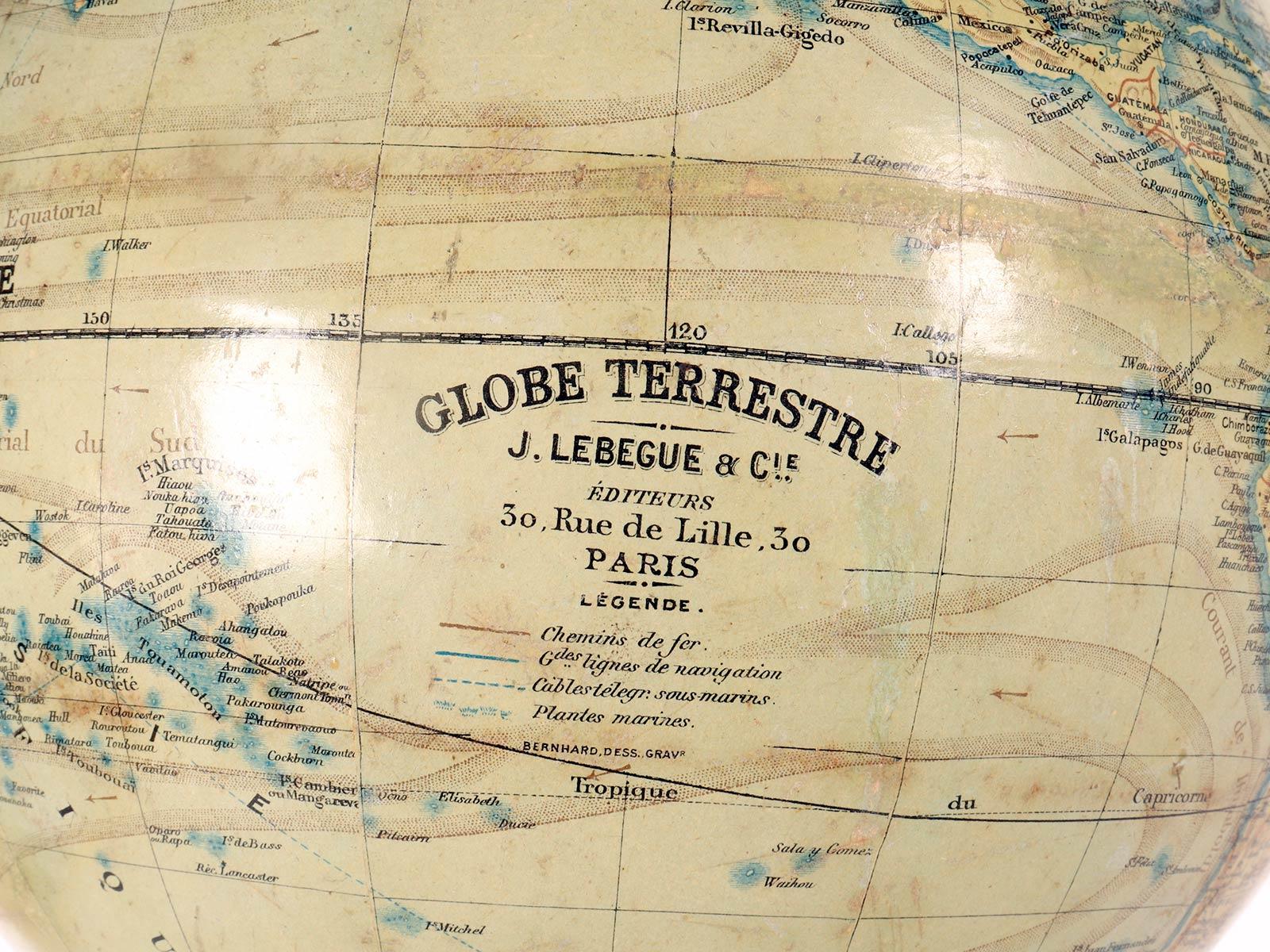 Un globe terrestre signé J. Lebegue & C, Paris, France 1880. en vente 1