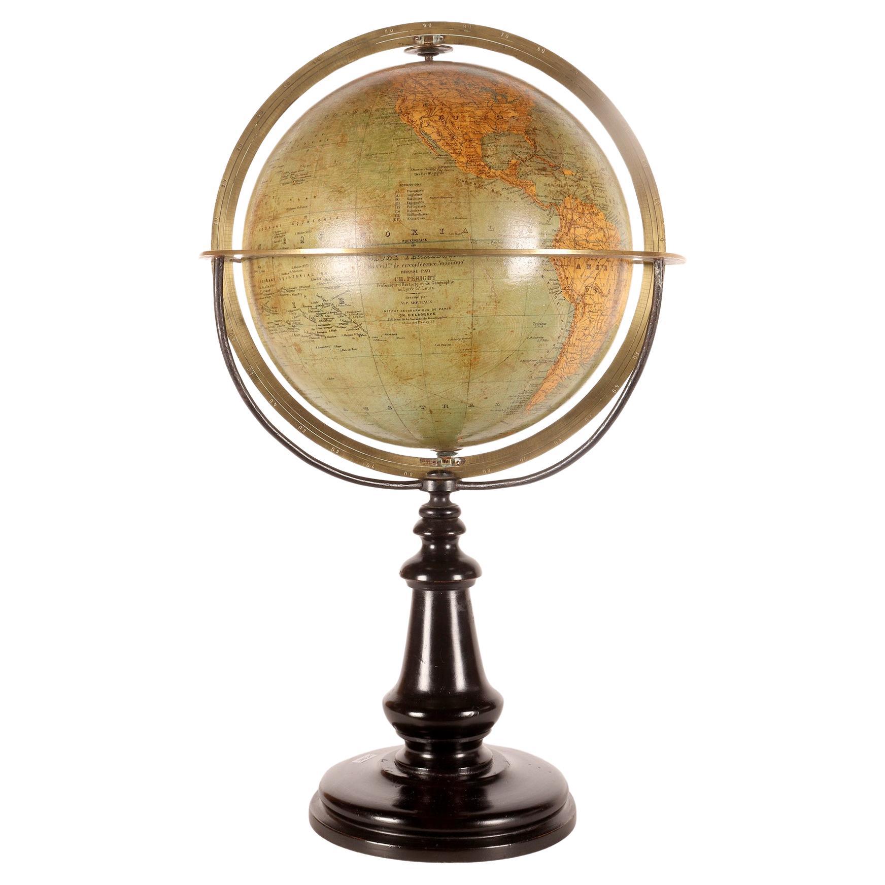 Globe terrestre signé Périgot, publié par Delagrave, Paris 1880.