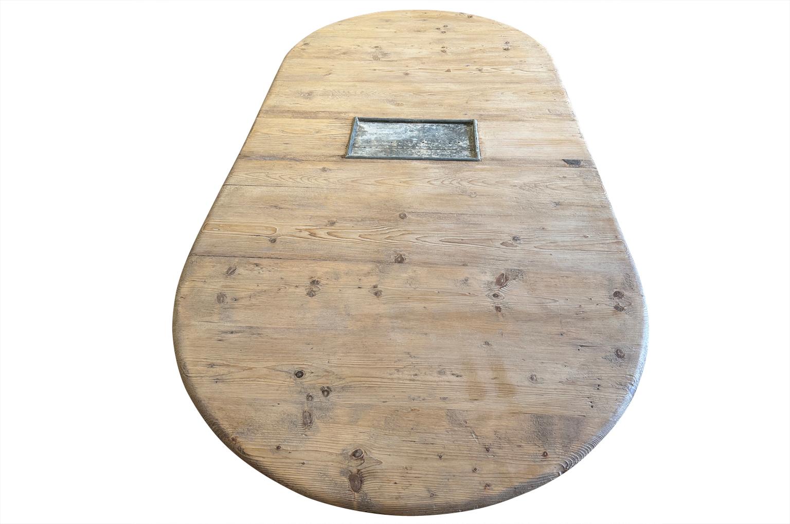 A terrific 18th century Coffee Table - table Basse from the South of France.  Be For Sale 5