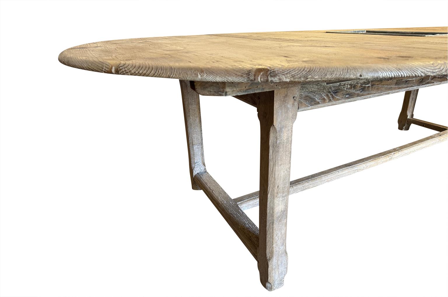 Pine A terrific 18th century Coffee Table - table Basse from the South of France.  Be For Sale
