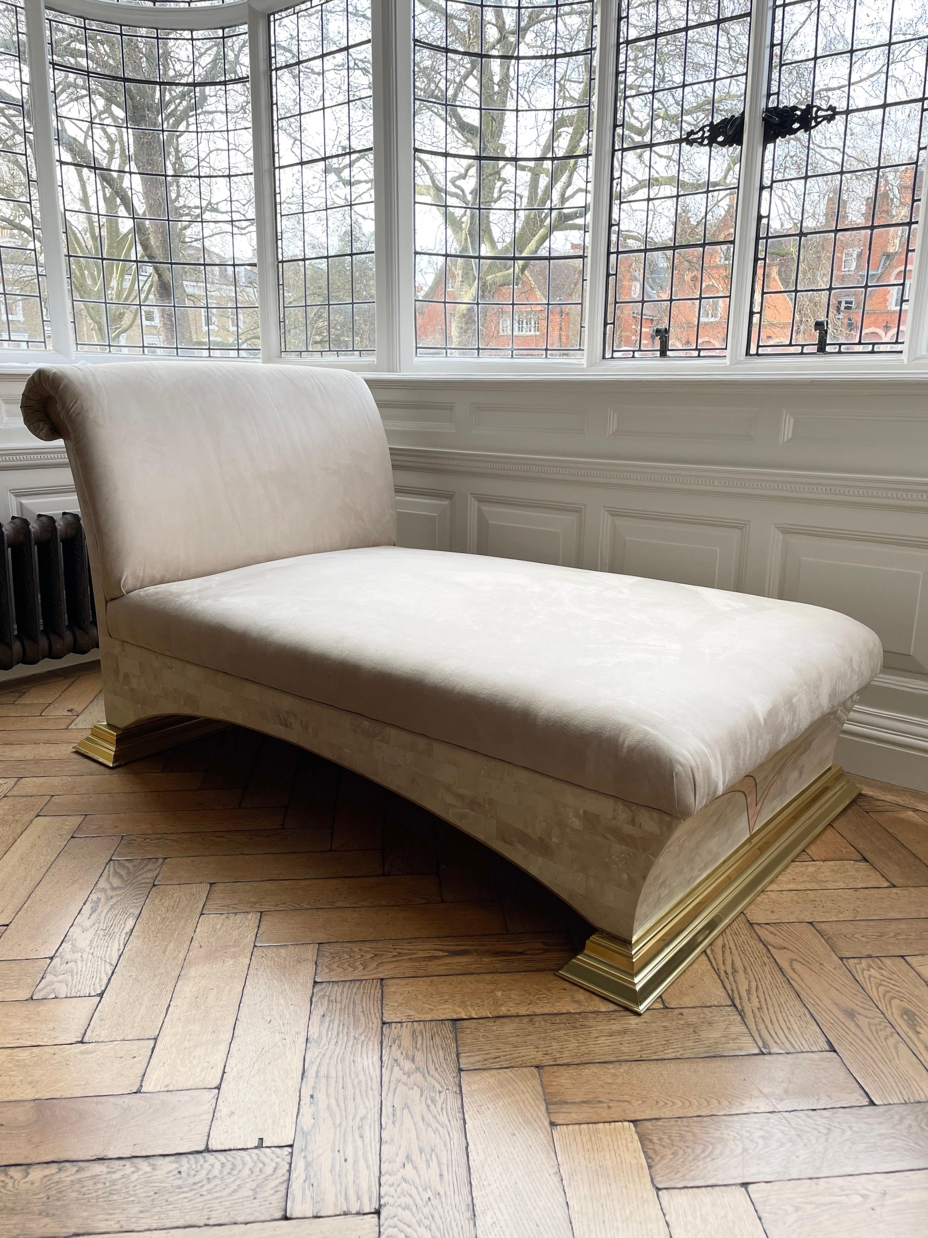 Tessellated Marble Daybed by Maitland Smith In Good Condition For Sale In London, GB