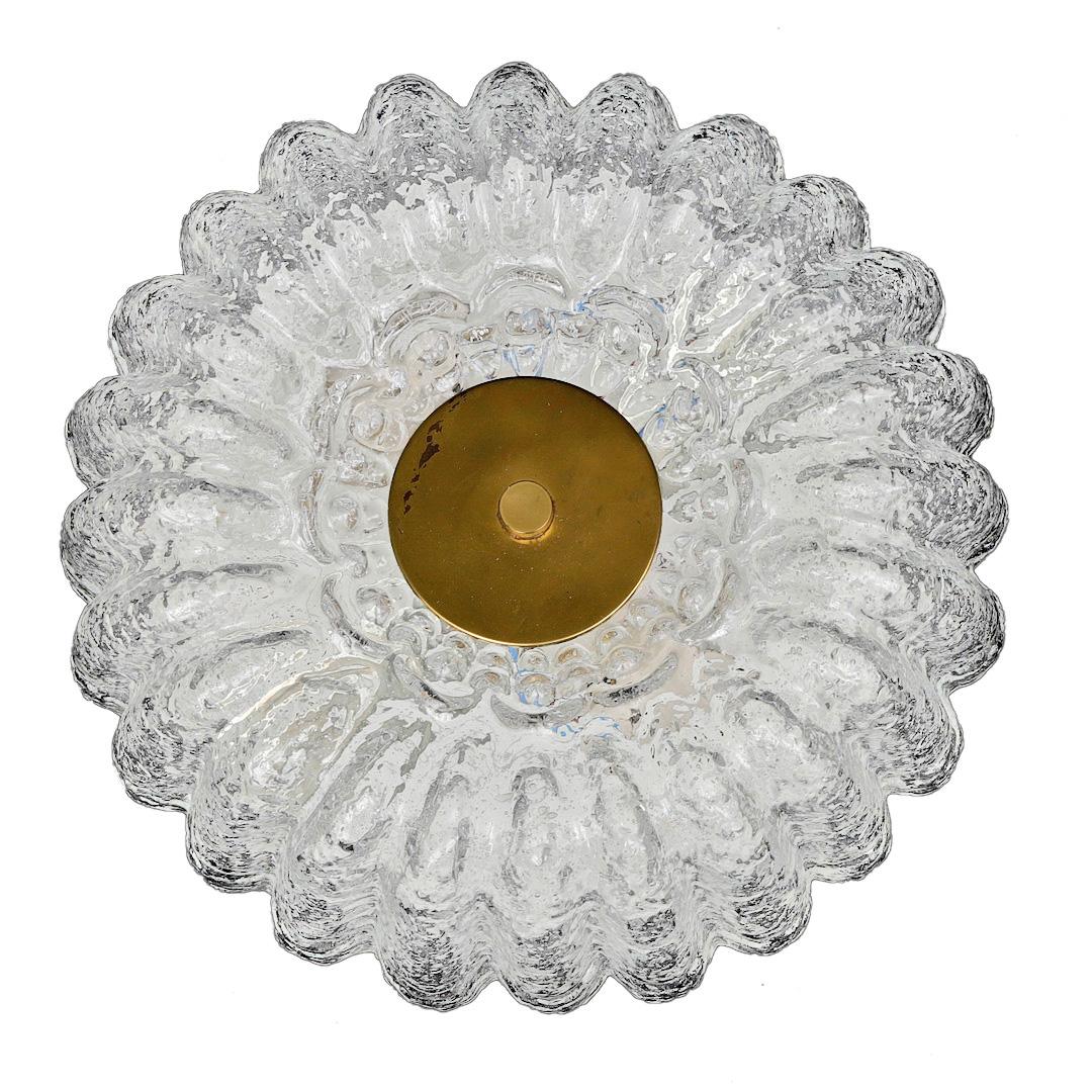 Un empotrable de cristal con textura de Glashütte Limburg, Alemania mediados del siglo XX en venta