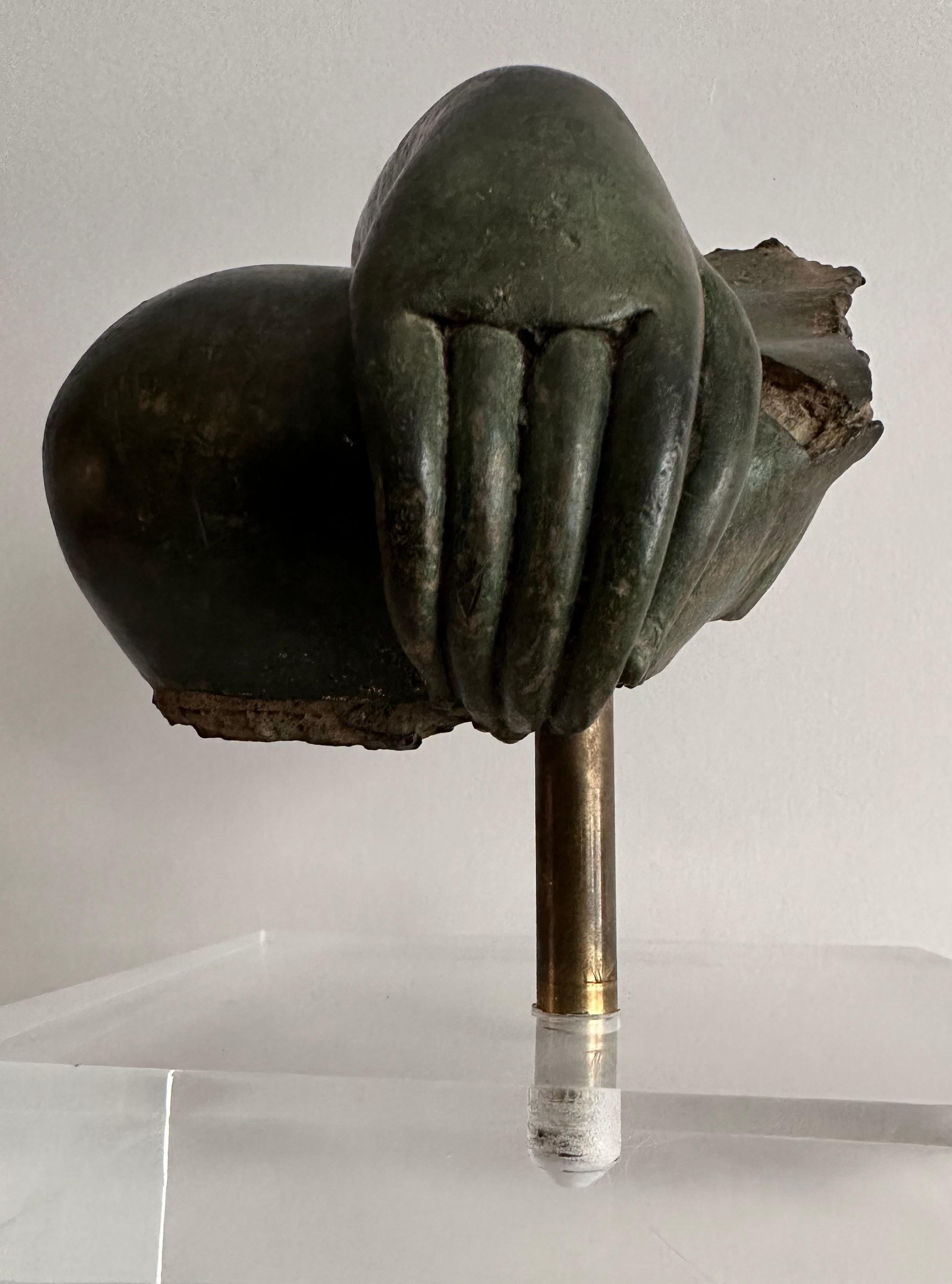 Frammento di Buddha in bronzo tailandese, XV secolo in vendita 11