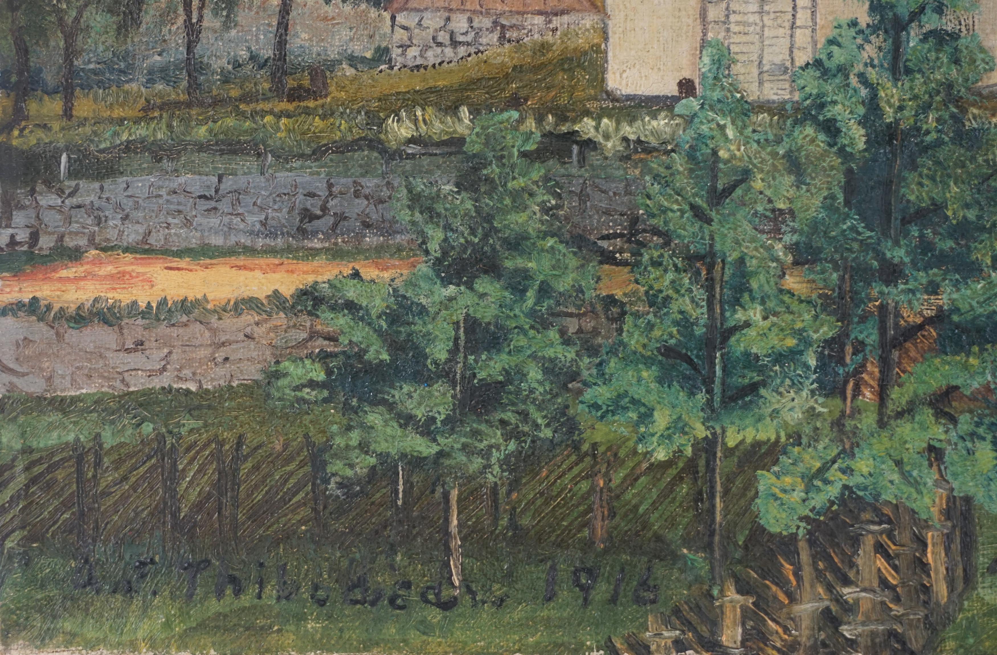 Splendido dipinto a olio svedese del 1916 raffigurante la chiesa di Osby di A. Thibodeau (Svezia, 19/20° secolo). Firmato e datato in basso a sinistra. Condit: Buono; pulito e restaurato professionalmente; usura del baretto/craquelure