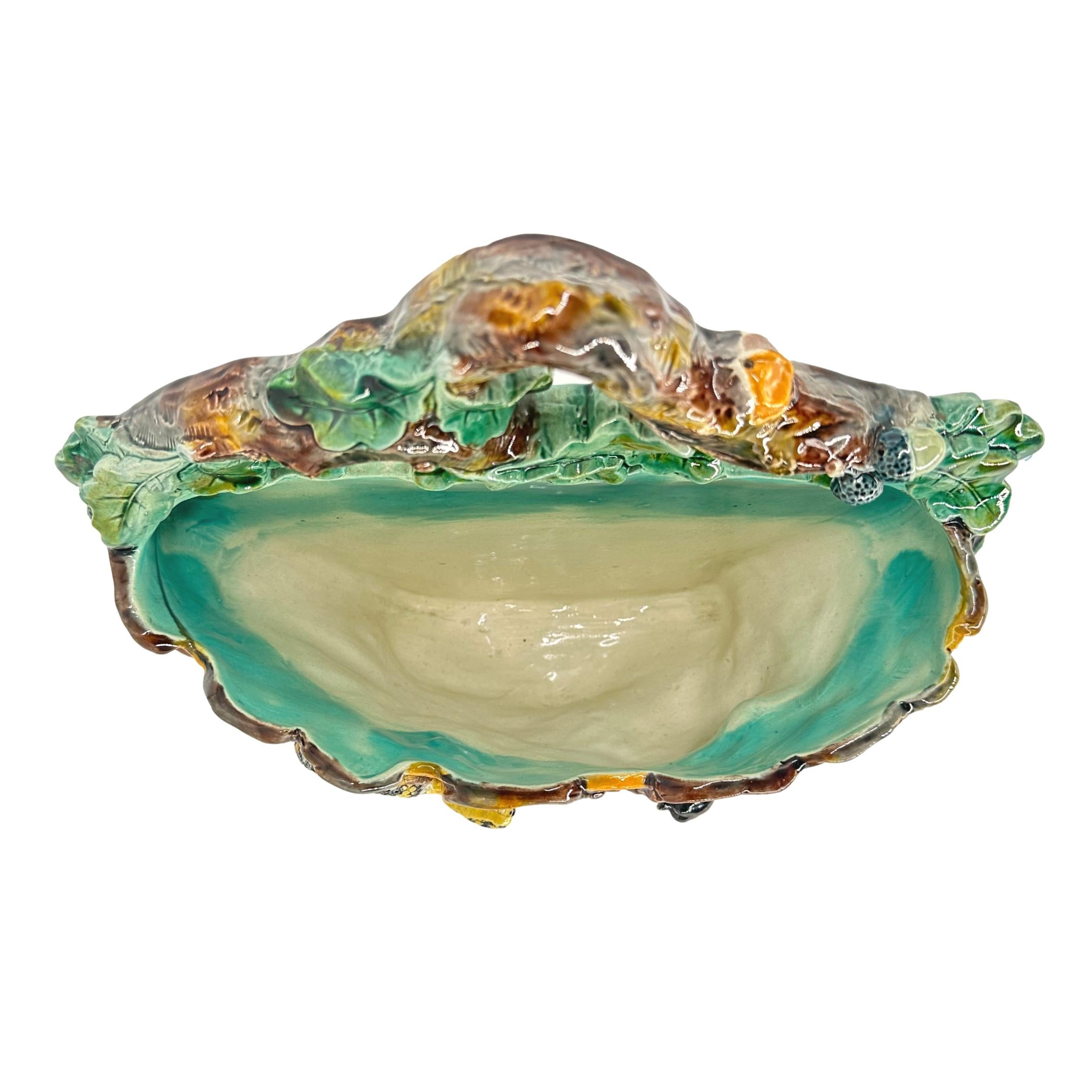 Tasca da parete in maiolica di Thomas Sergent Palissy Ware con serpente, Francia, 1875 ca. in vendita 2