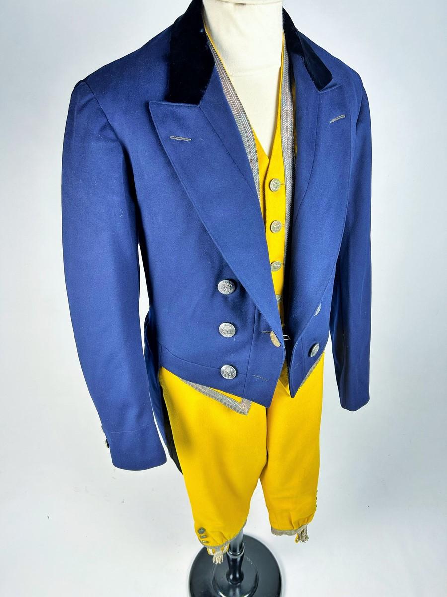 A three pieces Livery by the Princely family Caraman-Chimey - Belgium Circa 1900 For Sale 8