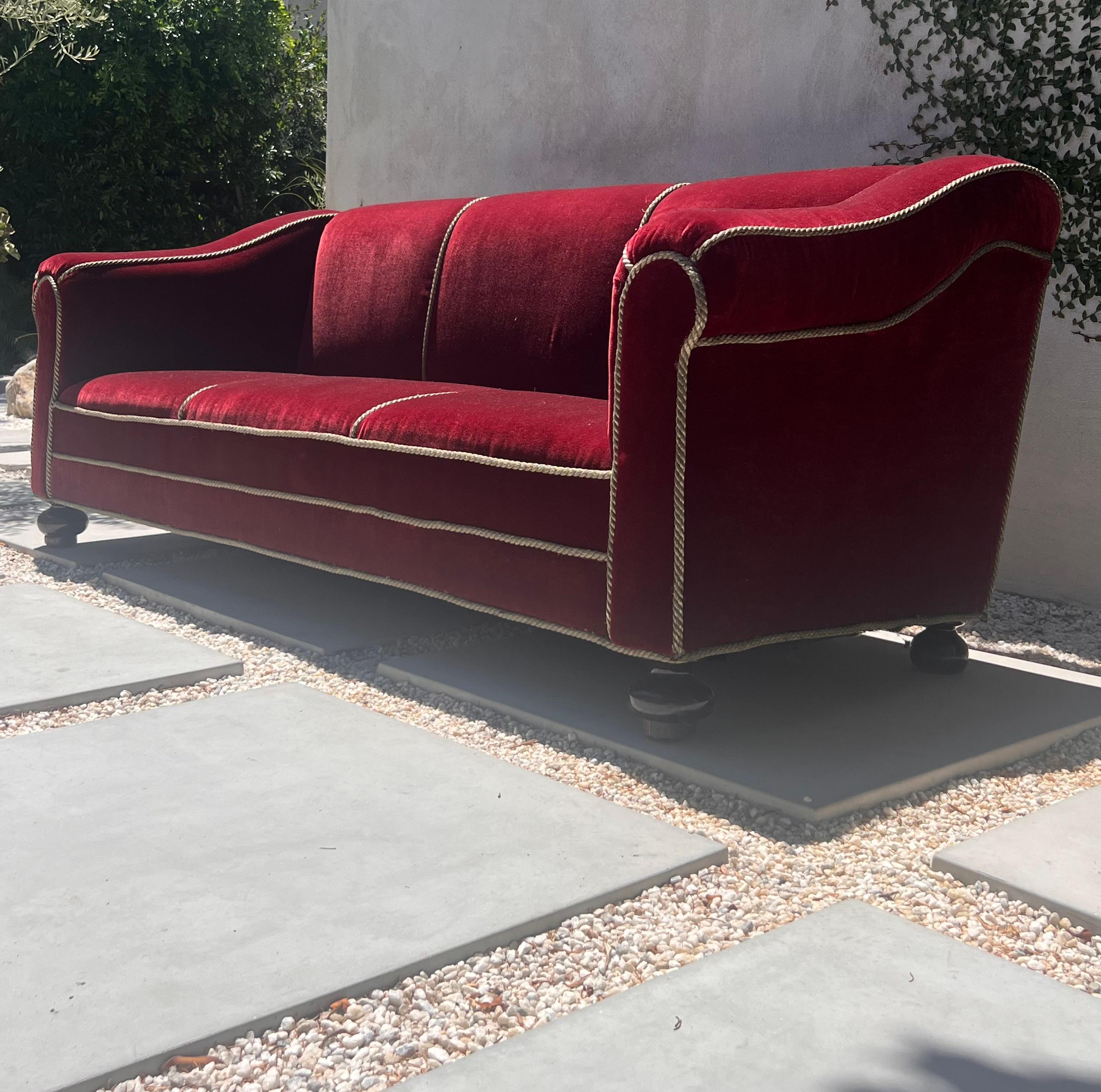 A three seater sofa by Minton-Spidell in burgundy mohair, 20th century 8