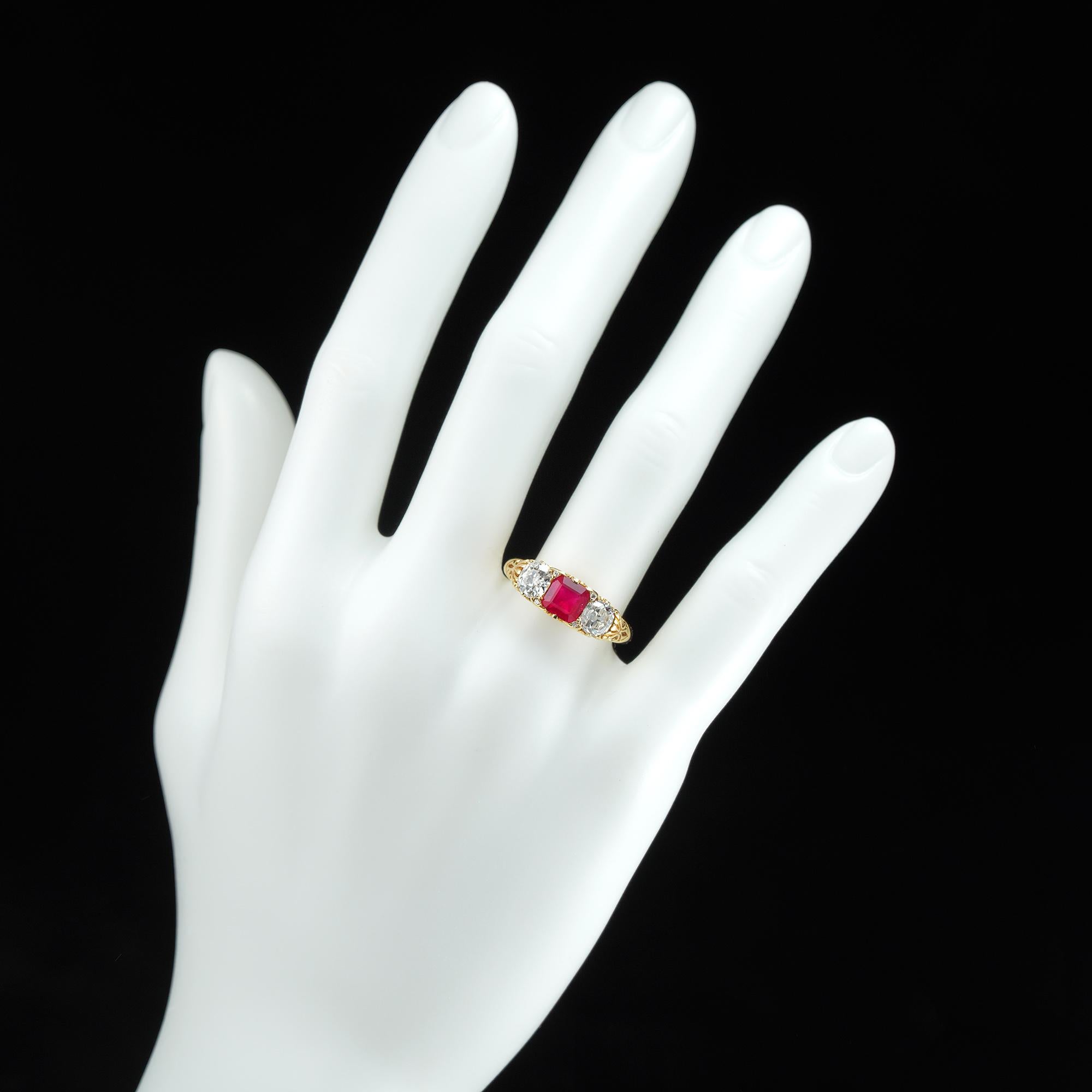Three Stone Ruby and Diamond Carved Ring In Good Condition In London, GB