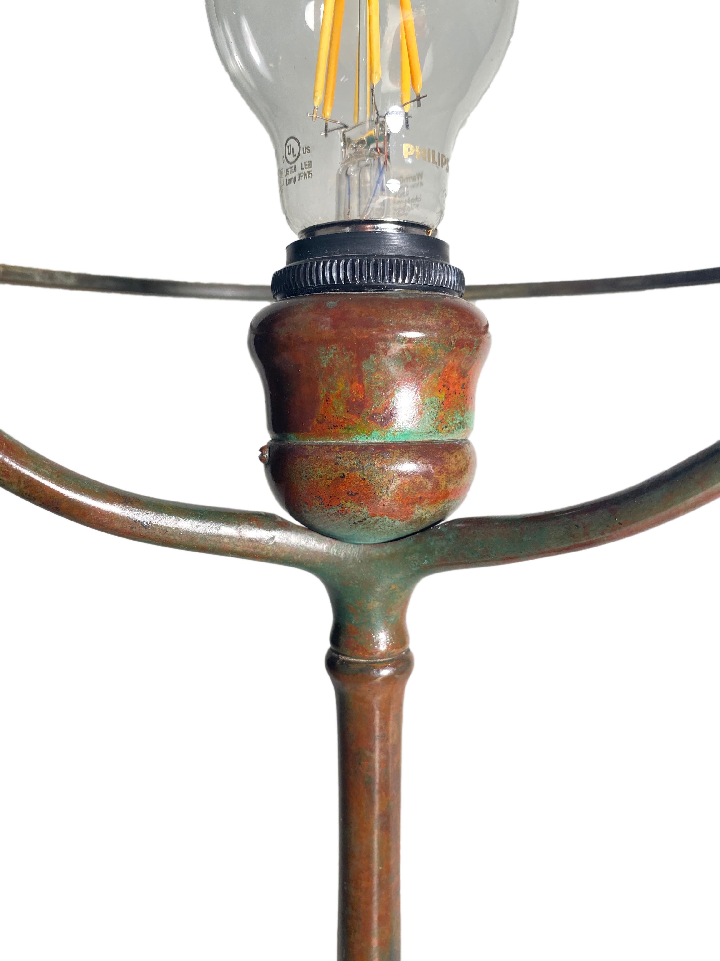 Tiffany Favrile and Bronze Art Nouveau Desk Lamp by, Tiffany Studios In Good Condition In Englewood, NJ