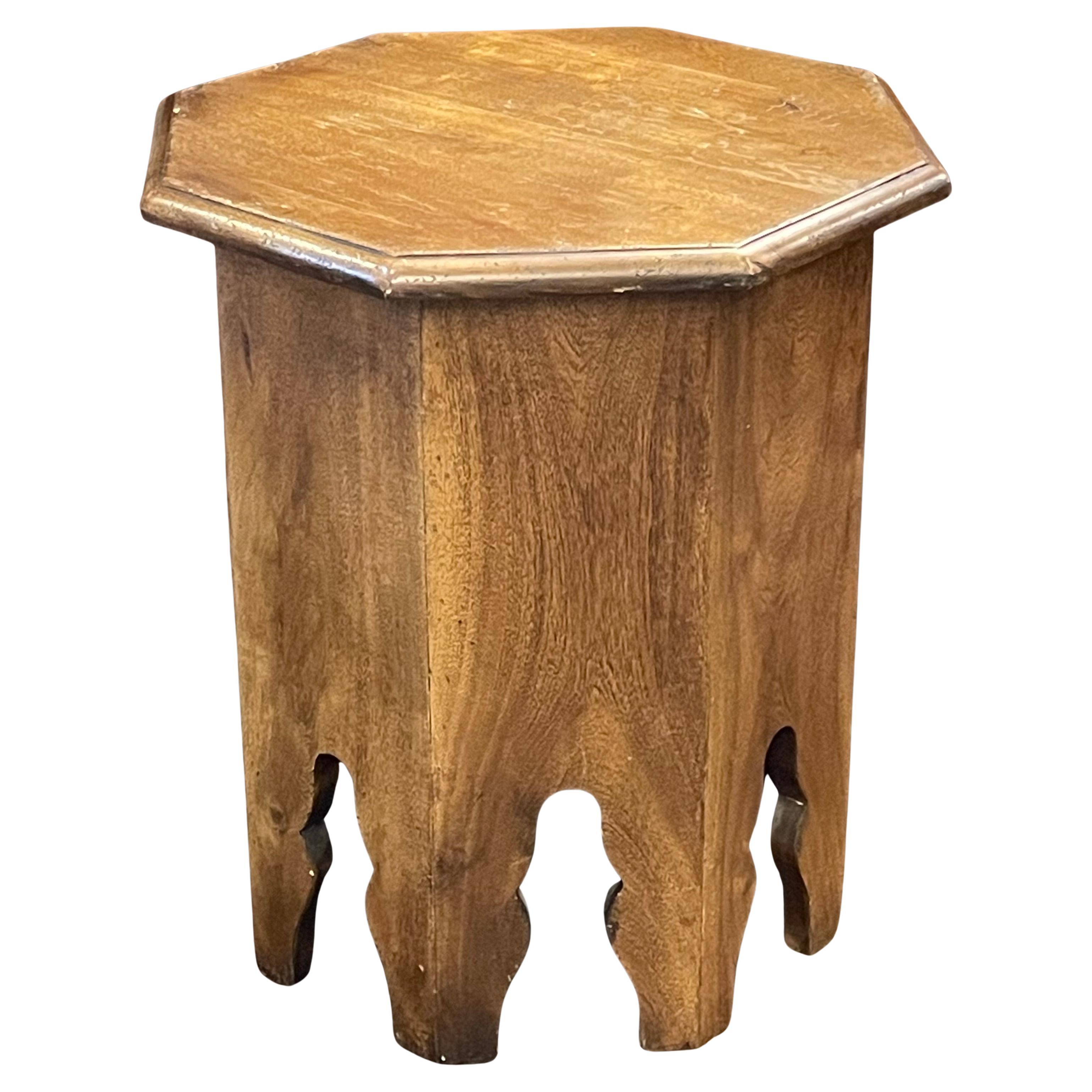 Mesa auxiliar marroquí de madera en venta