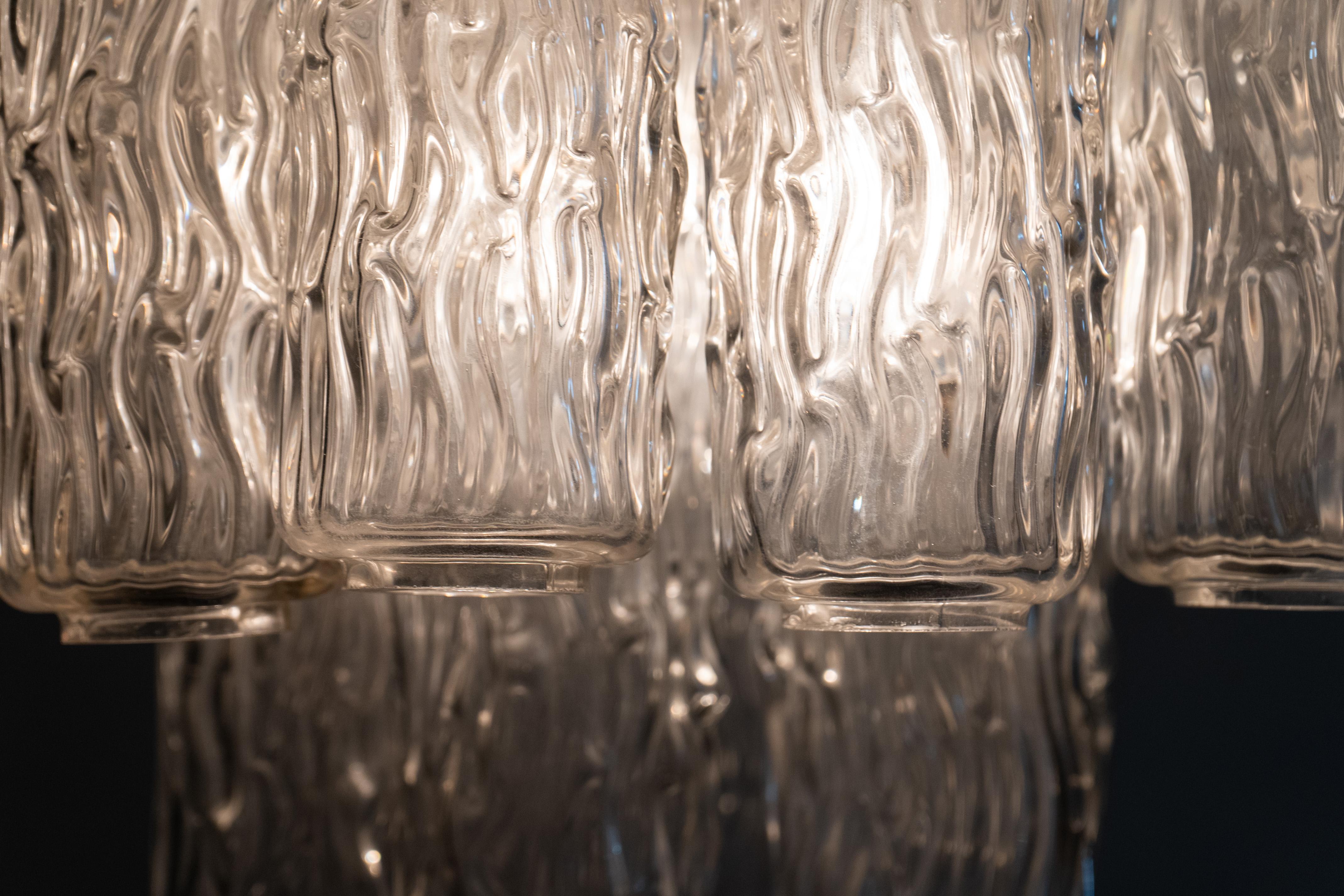 A Toni Zuccheri Murano Glass Chandelier, Italie c.1970 en vente 2