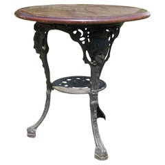 A Traditional Britannia Pub Table   This is a traditional English Pub Table