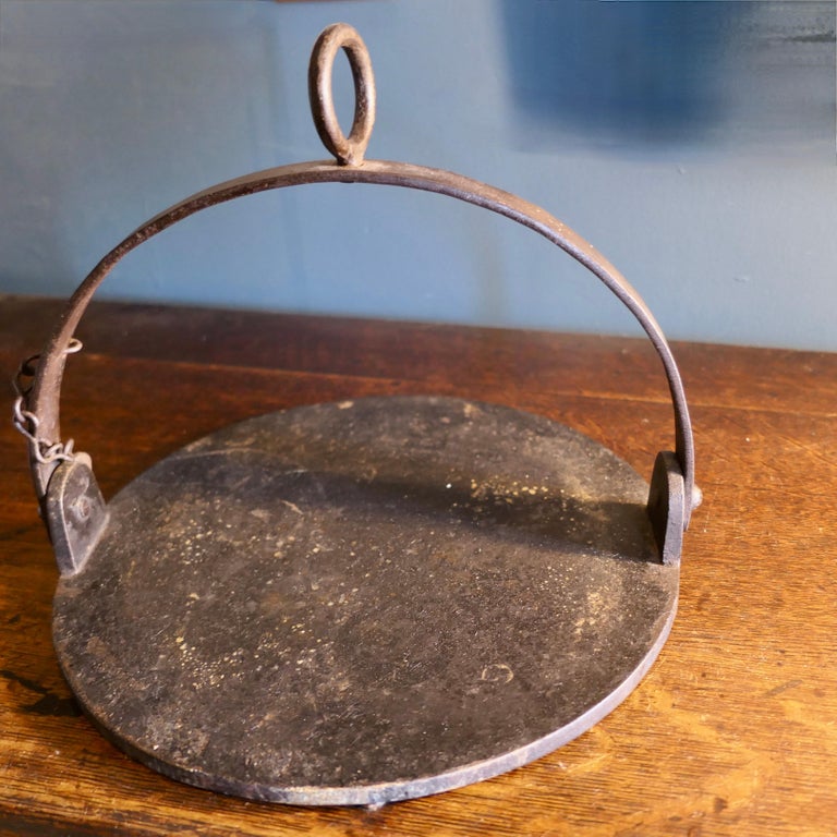 A Traditional Welsh Plate Pancake Griddle/Girdle Traditional 10” Iron