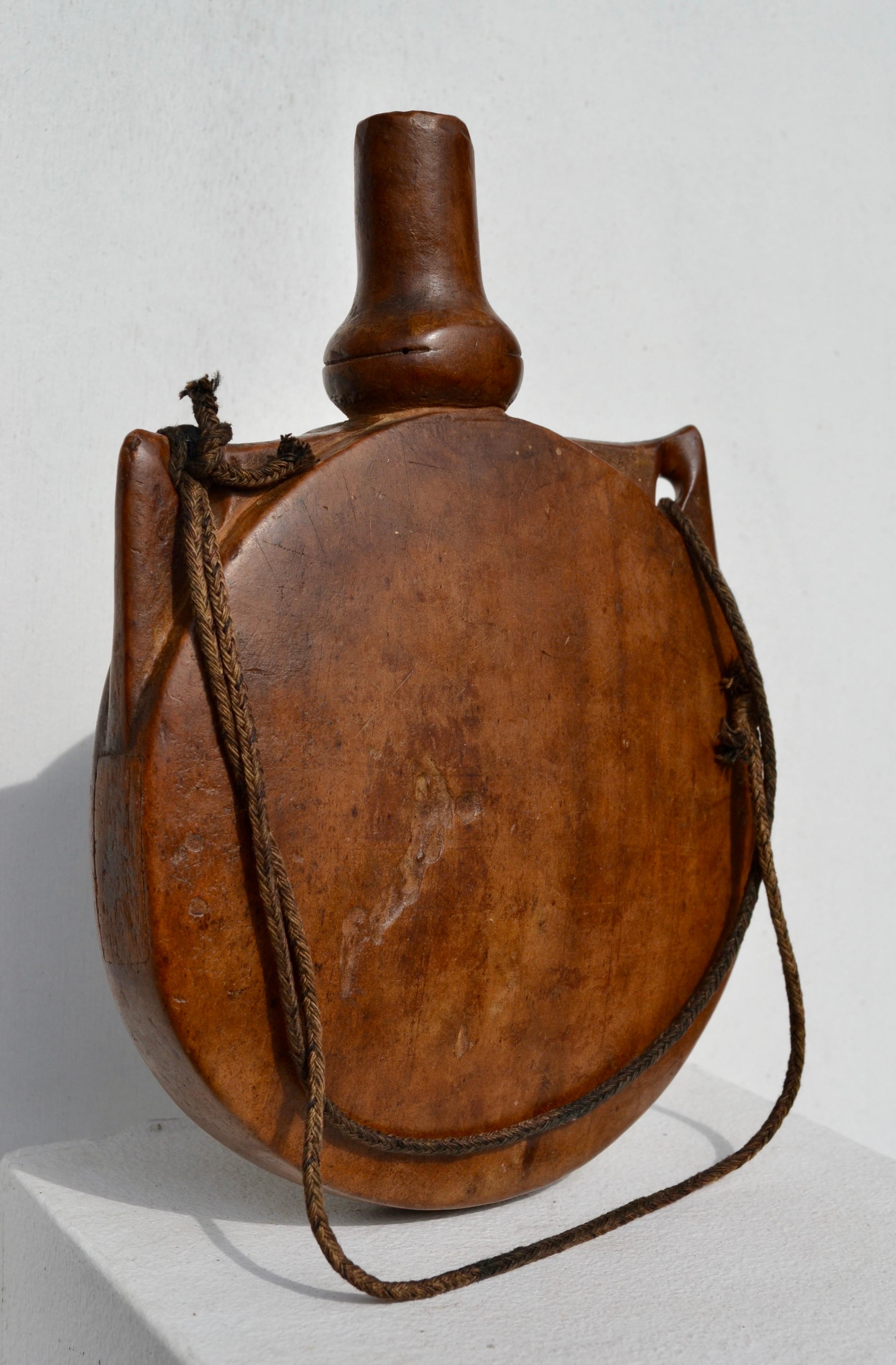 Poire à poudre tribale - Maroc, fin du XIXe siècle en vente 3