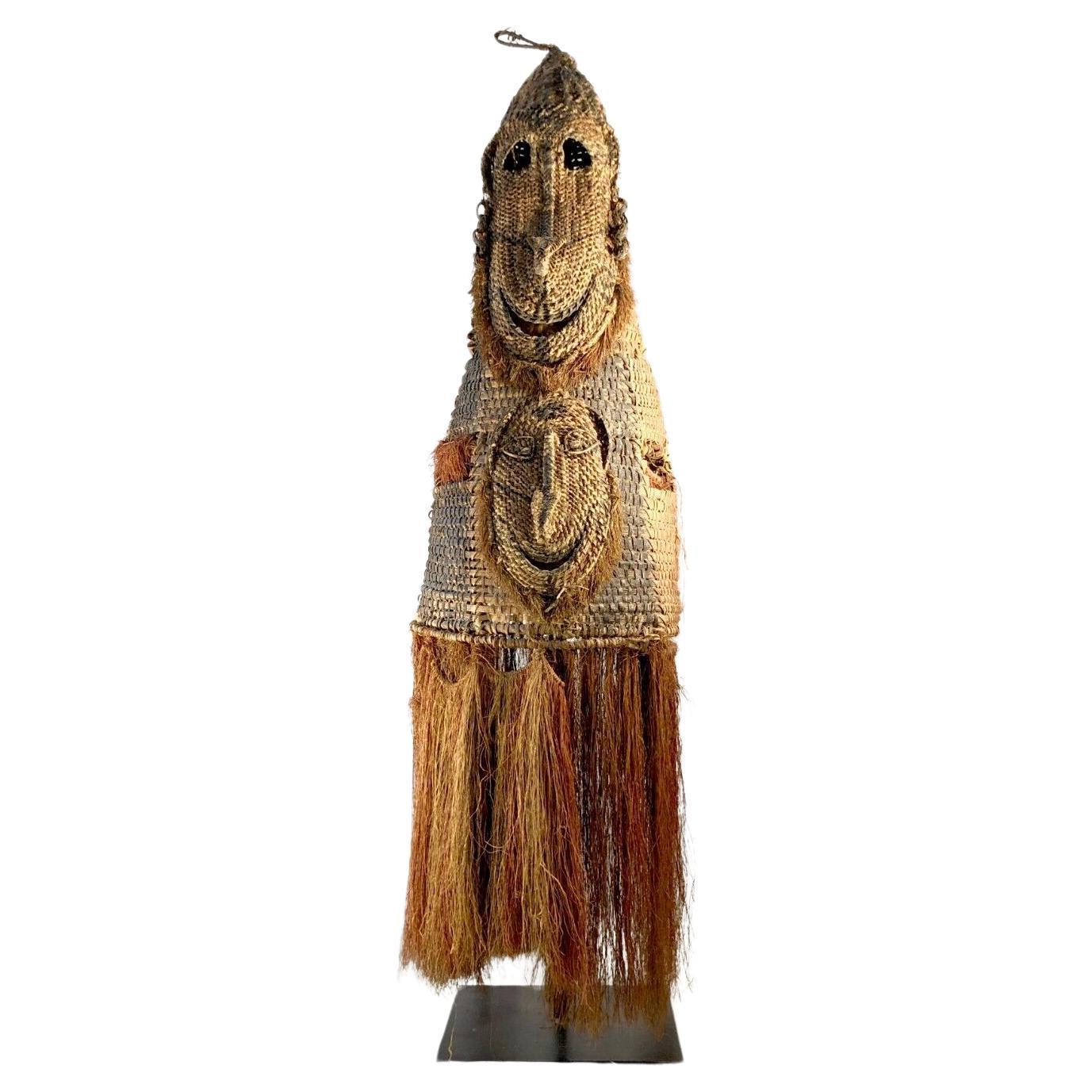 Sculpture rituelle tribal MASK TUNIC Middle SEPIK, Papouasie-Nouvelle-Guinée, 1950