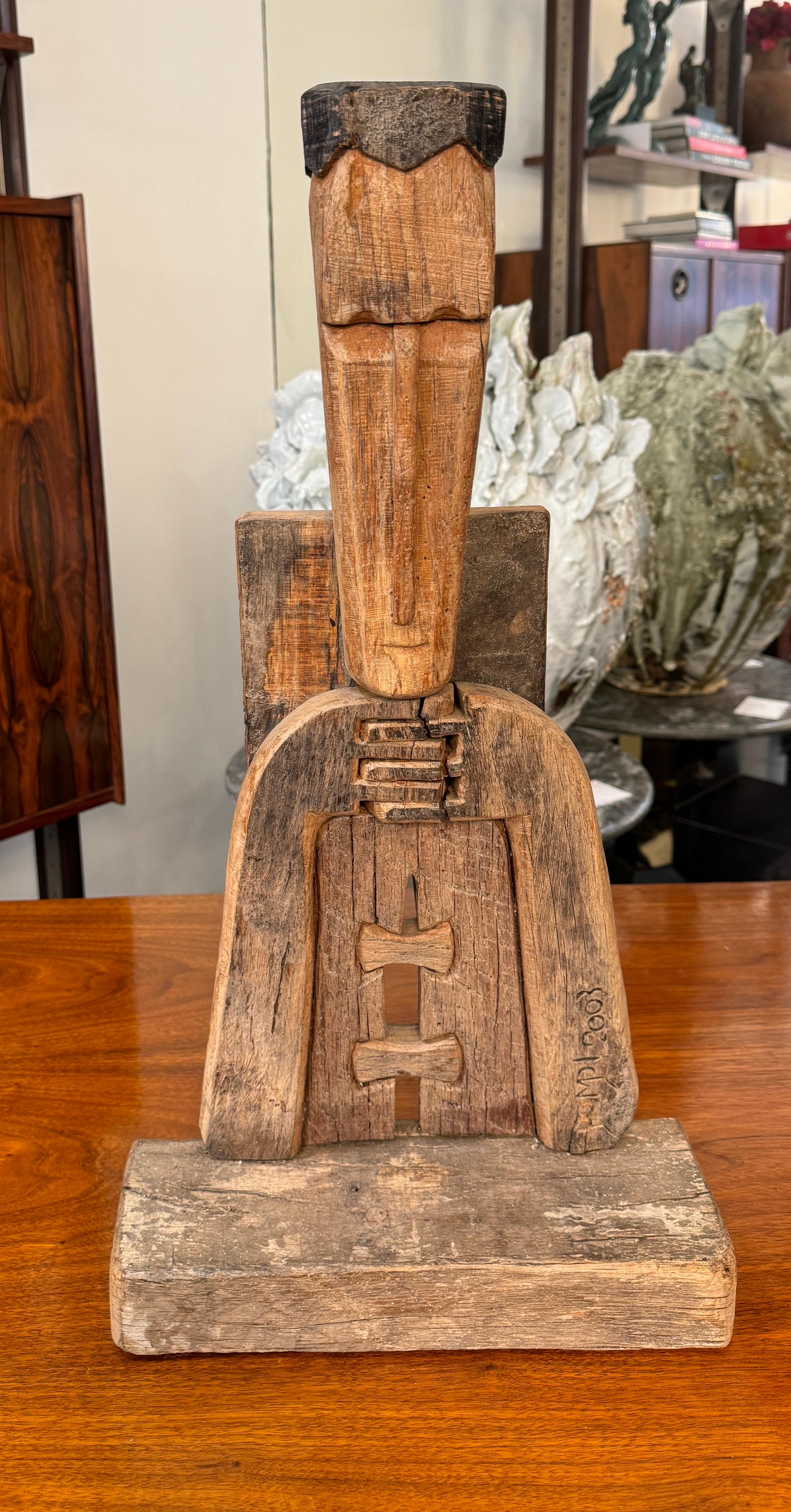 XXI secolo e contemporaneo Un trio di sculture primitive in legno intagliato di Luciano Bertolotto in vendita